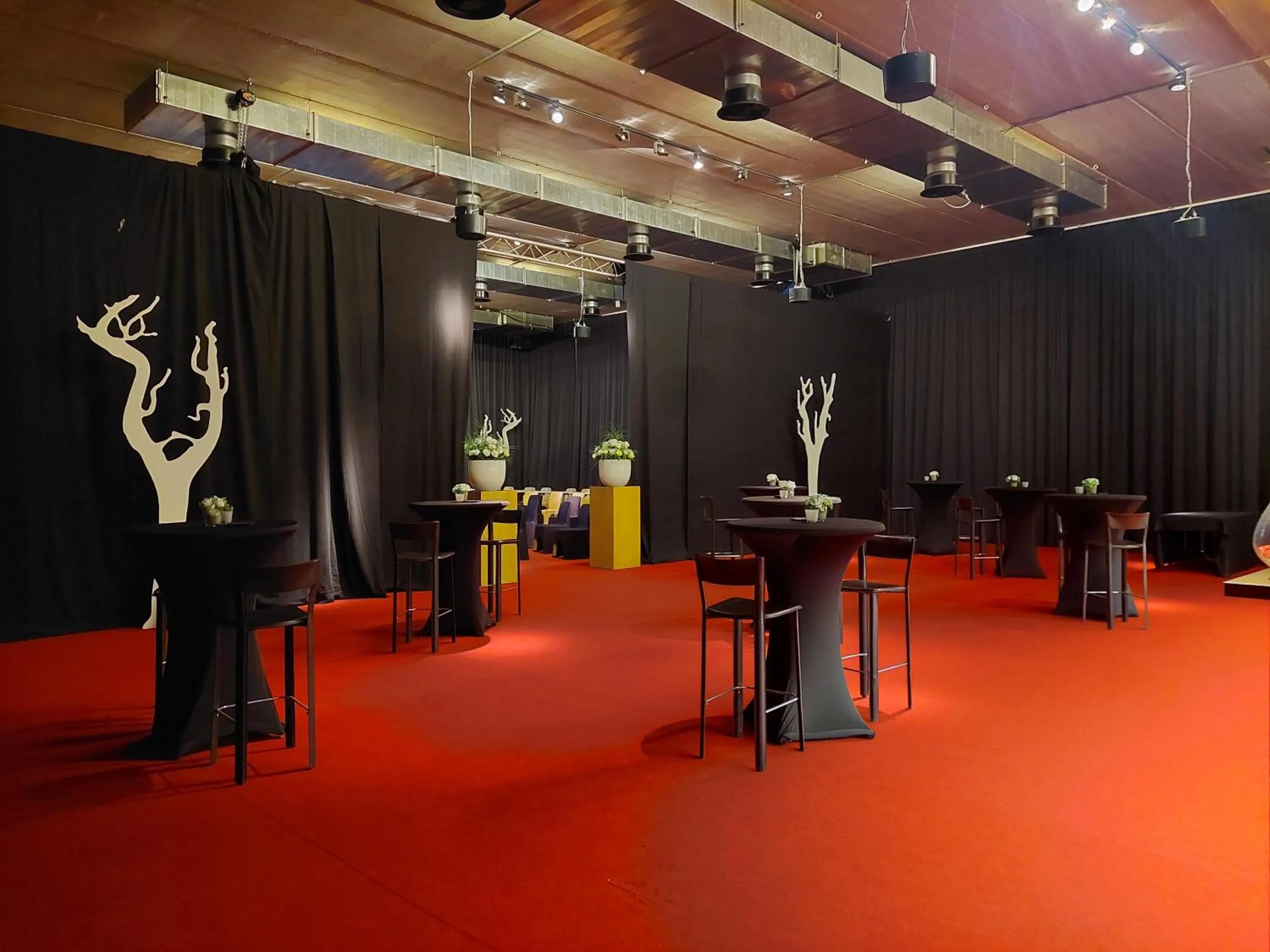 Meeting/conference room in D-Hotel