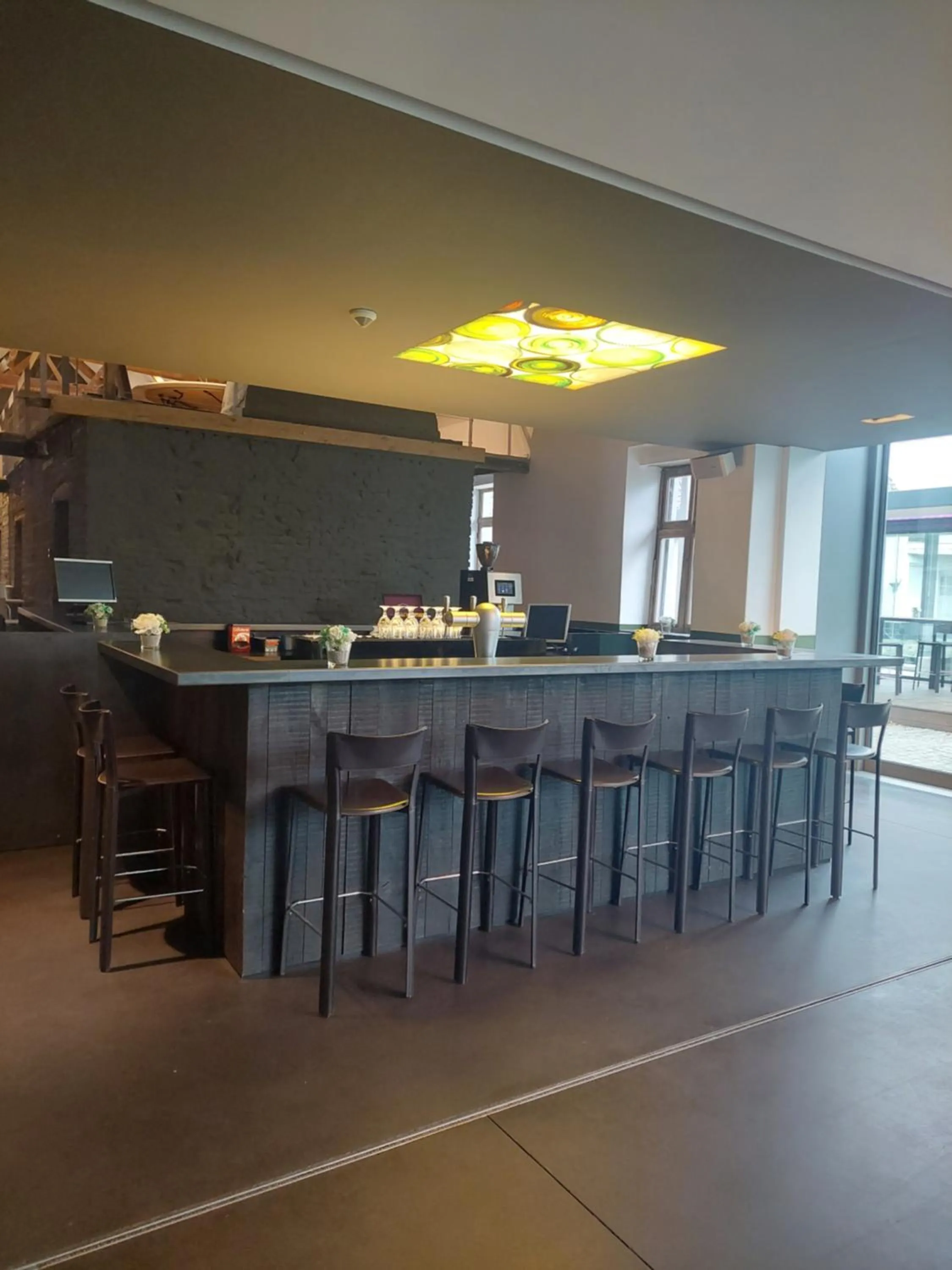 Lounge or bar in D-Hotel