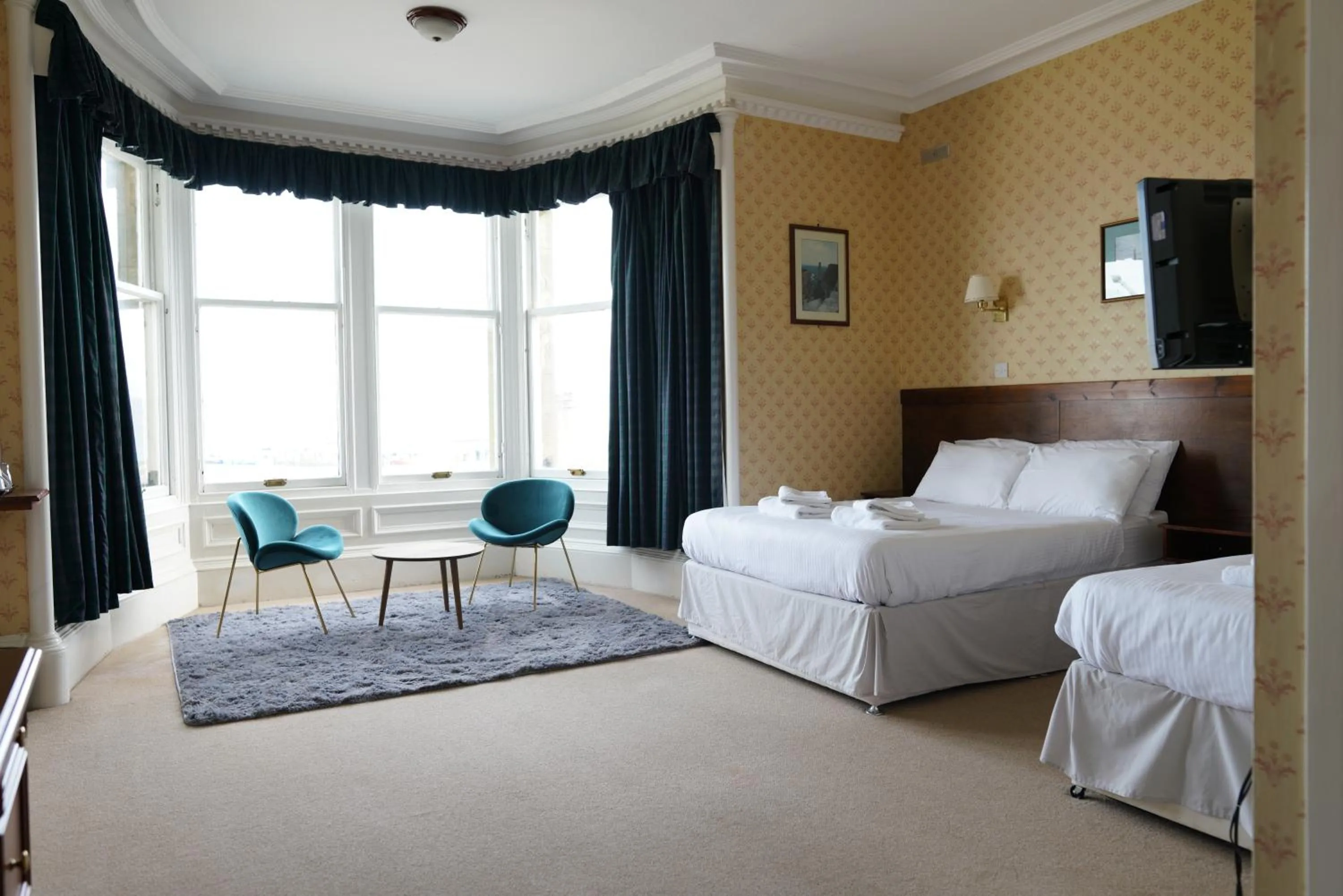 Bed in The Stromness Hotel