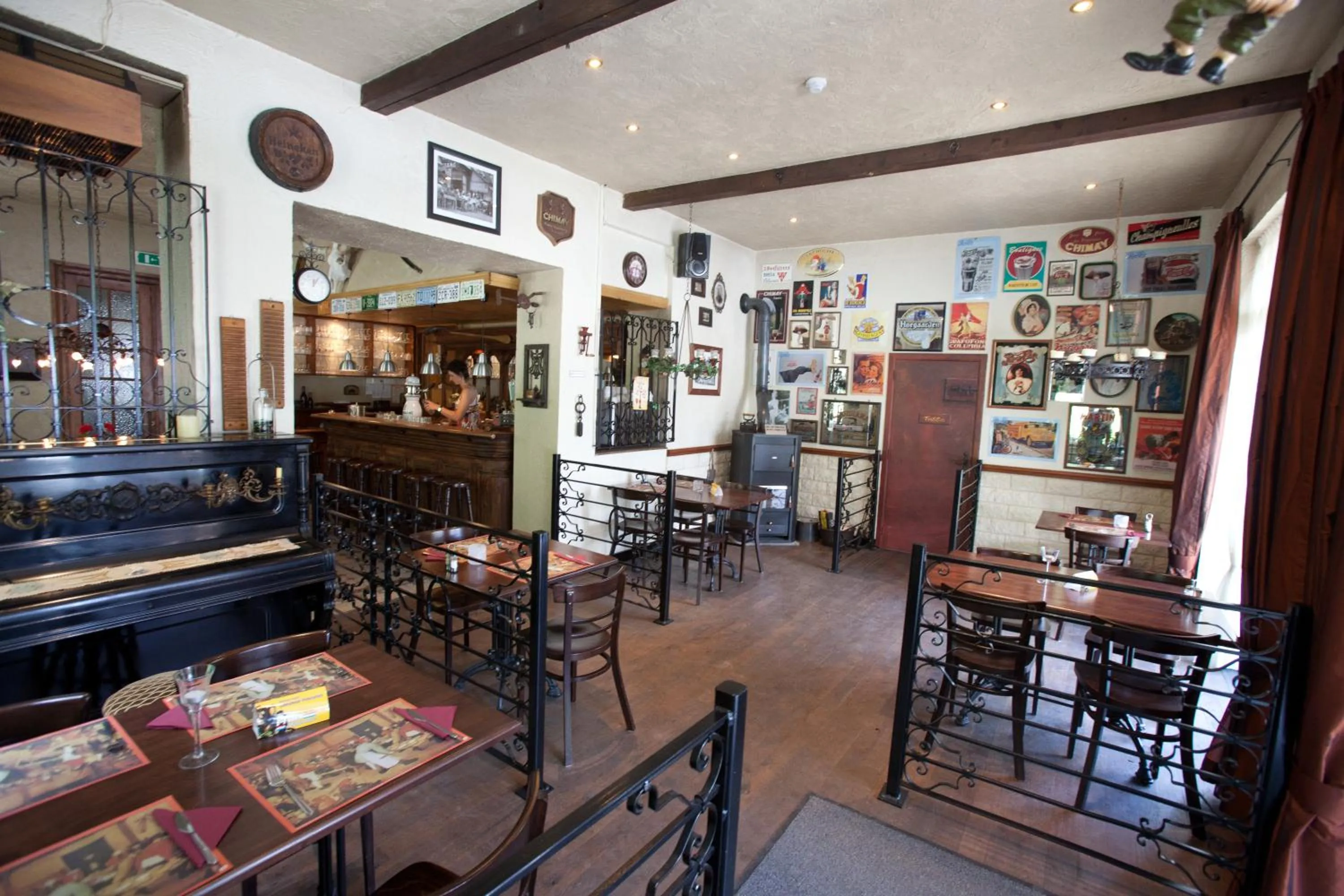 Restaurant/places to eat in B&B-Restaurant Porte de la Lienne