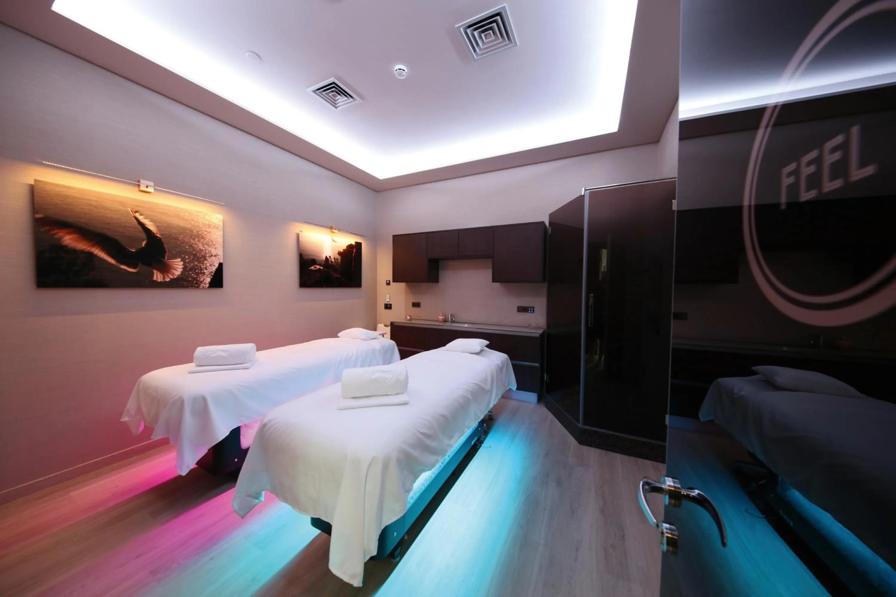 Bed in Alàbriga Hotel GL