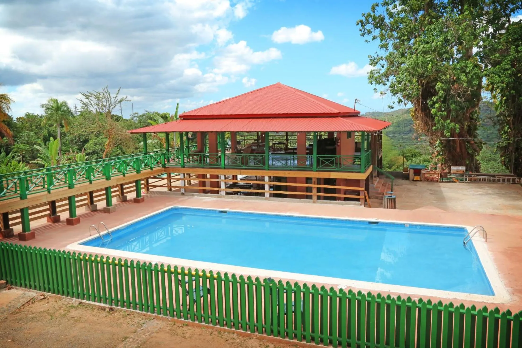 Restaurant/places to eat in Hacienda Juanita