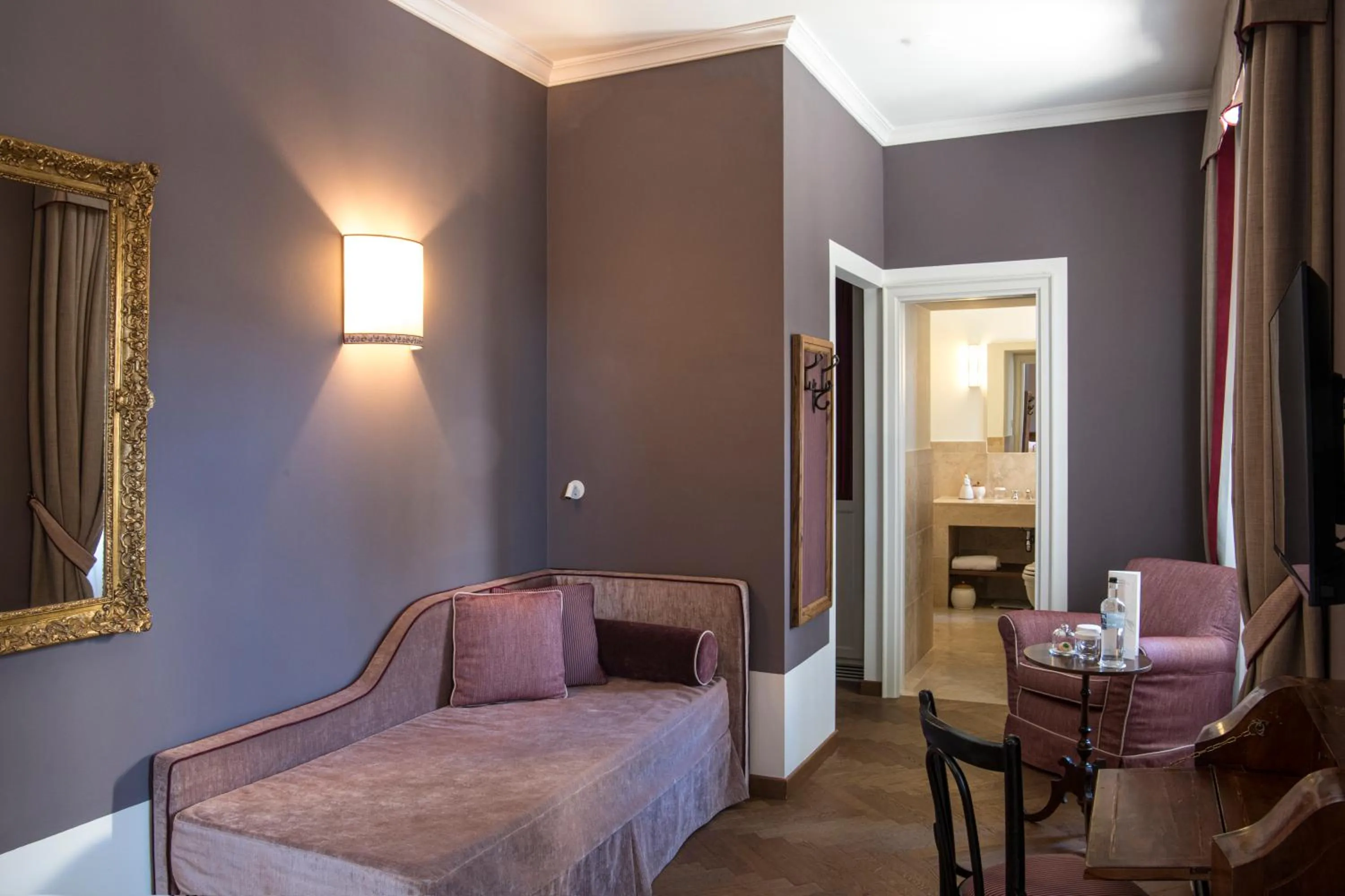 Bed in La Posta Hotel & Thermal Spa