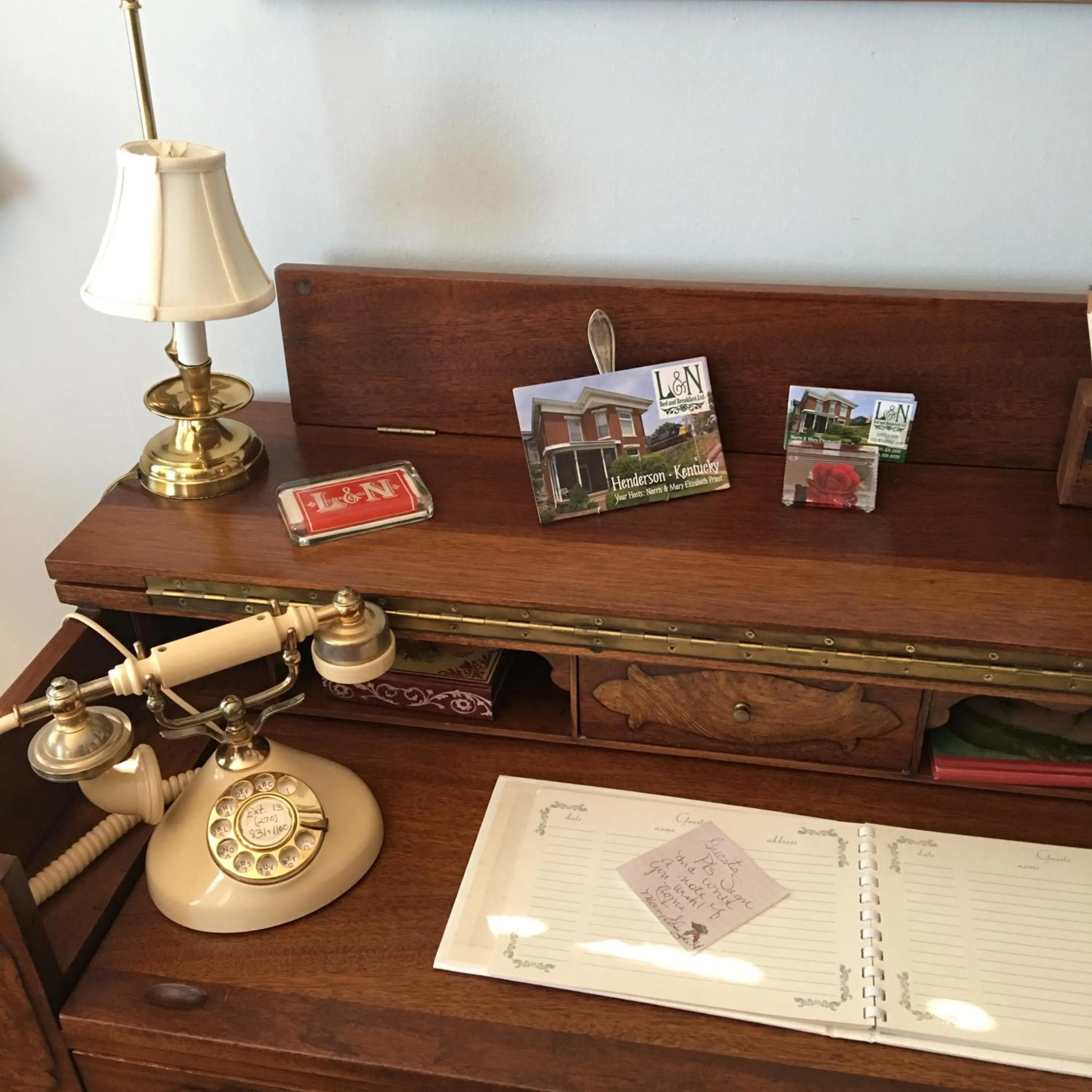 Lobby or reception in L&N Bed and Breakfast Ltd