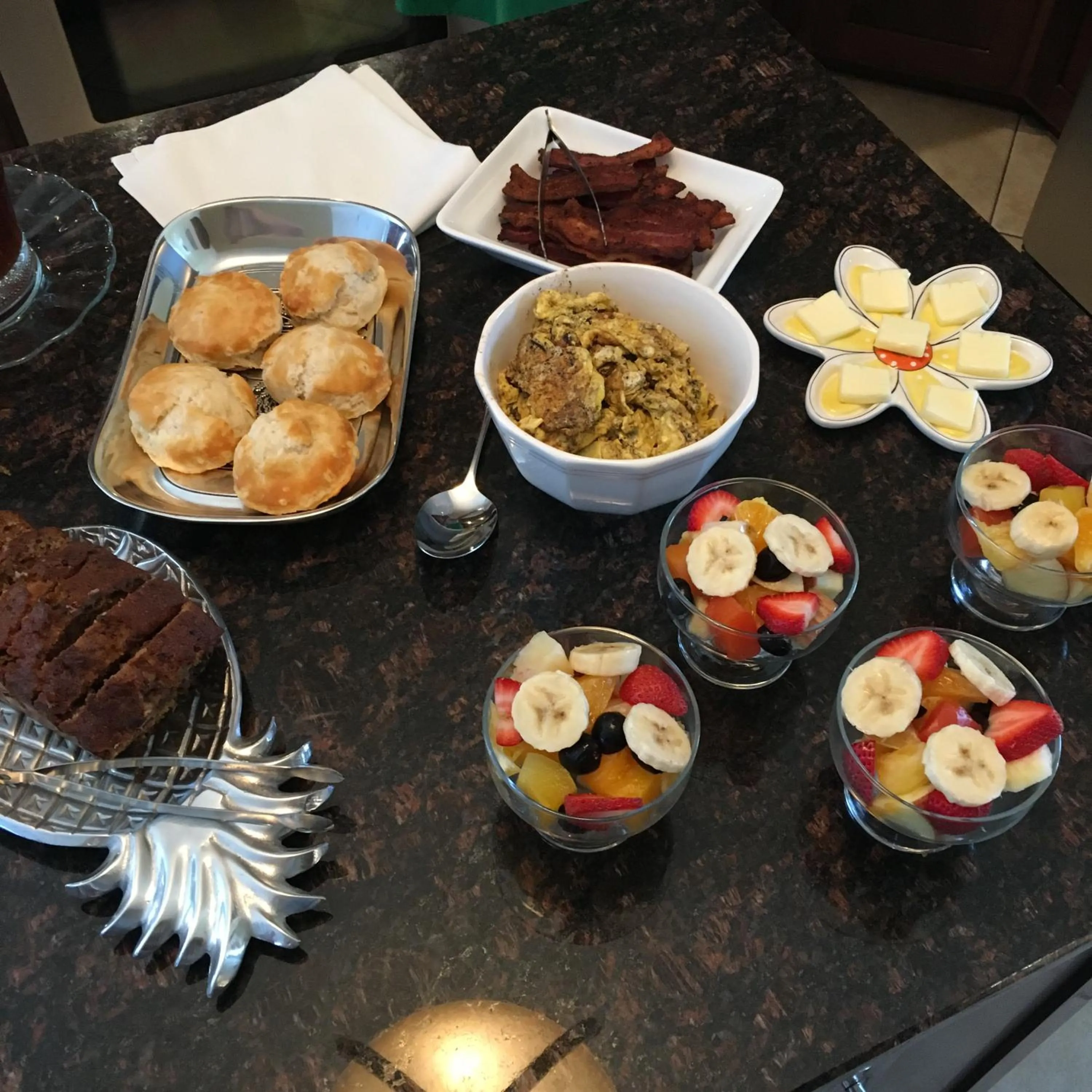 Continental breakfast in L&N Bed and Breakfast Ltd