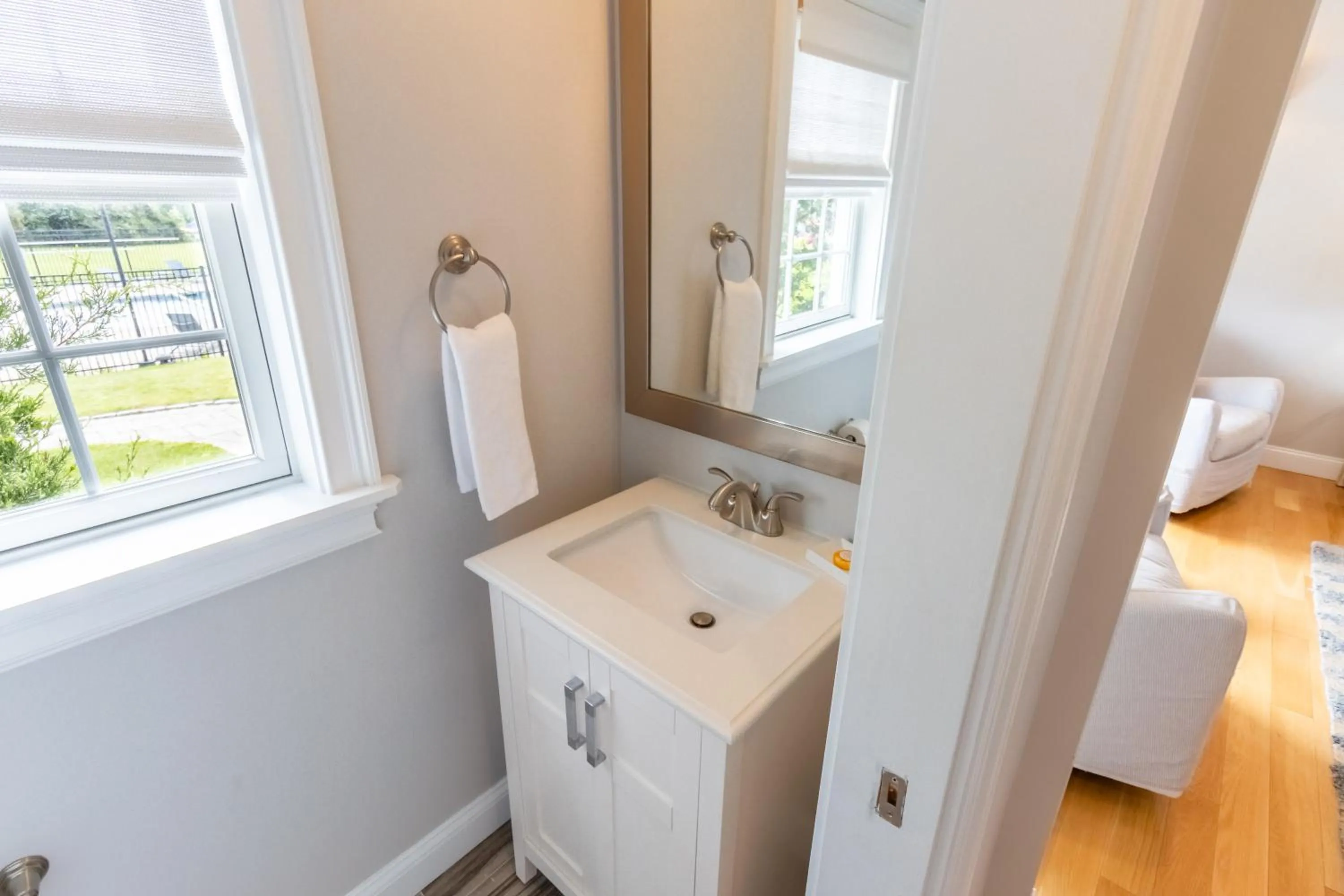 Bed in The East Island Reserve Hotel