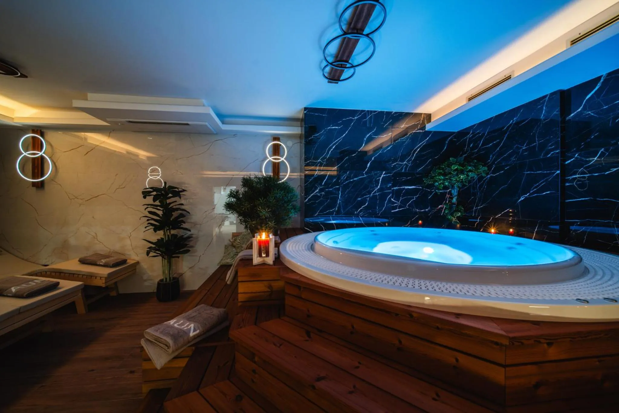 Pool view in Hotel Zagi