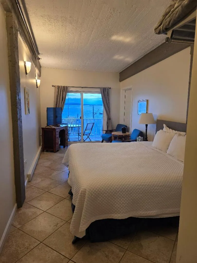 Bed in The Inn on the Wharf