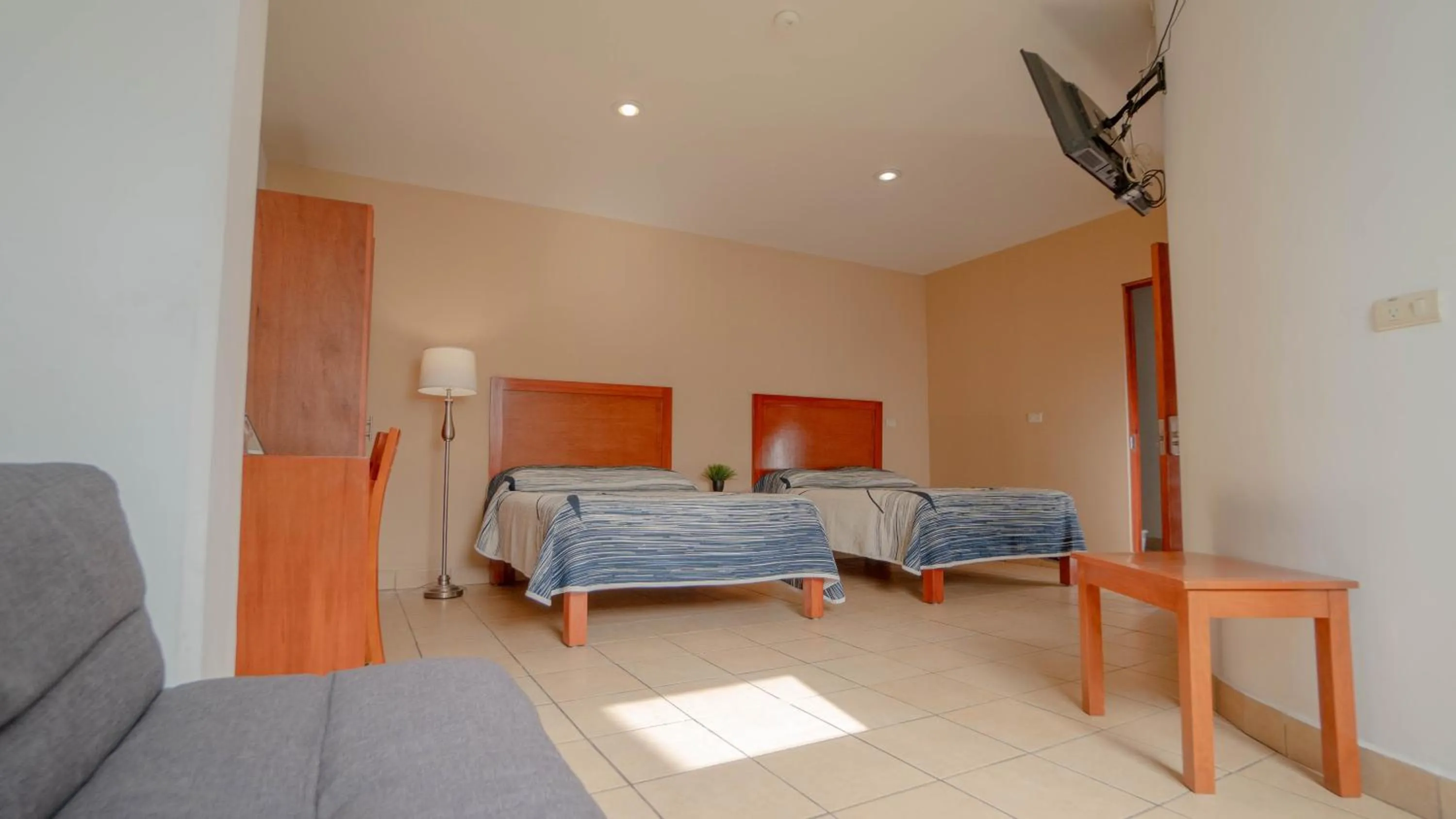 Bed in Hotel Marllou