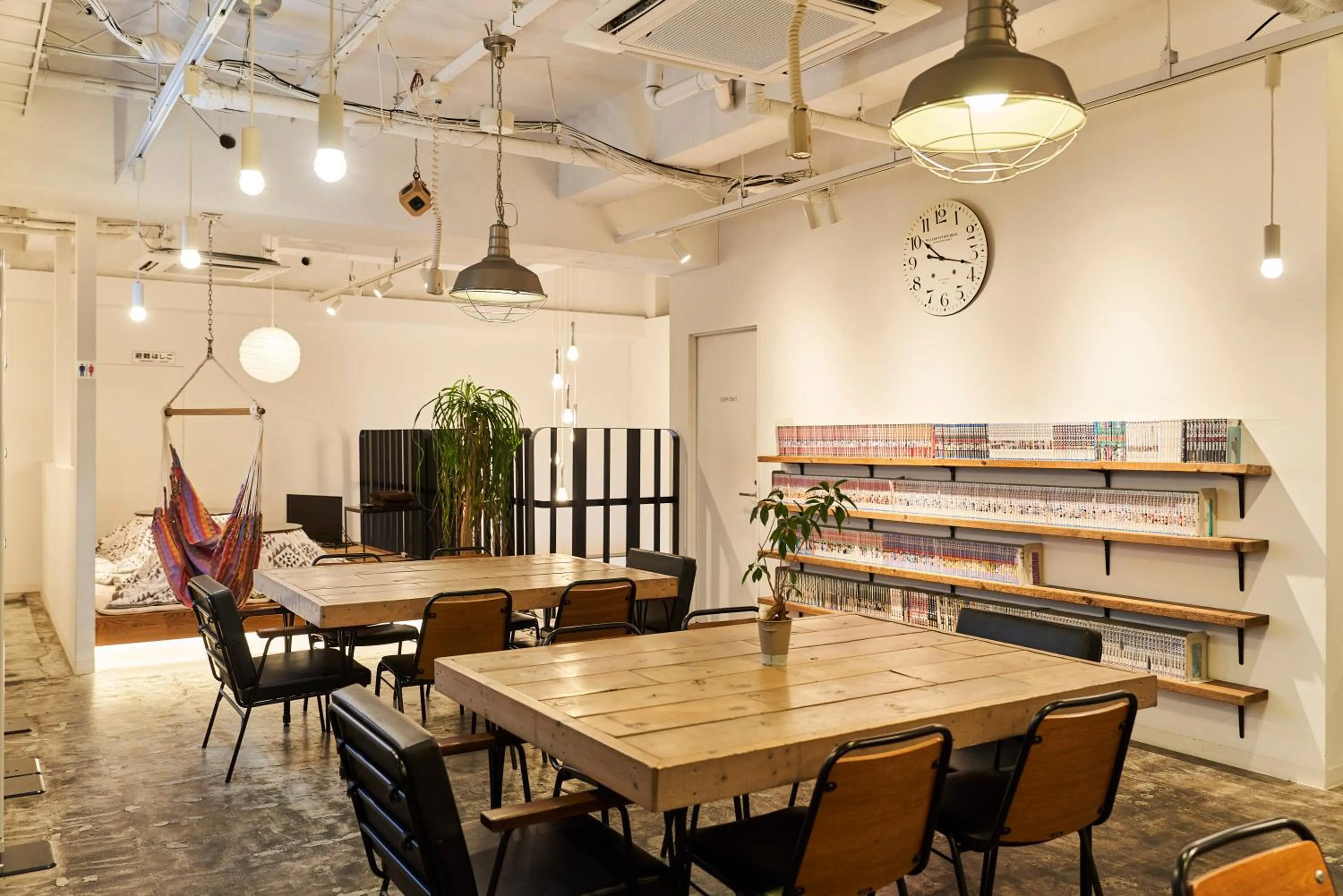 Communal lounge/ TV room in Coco Stay Nishikawaguchi Ekimae