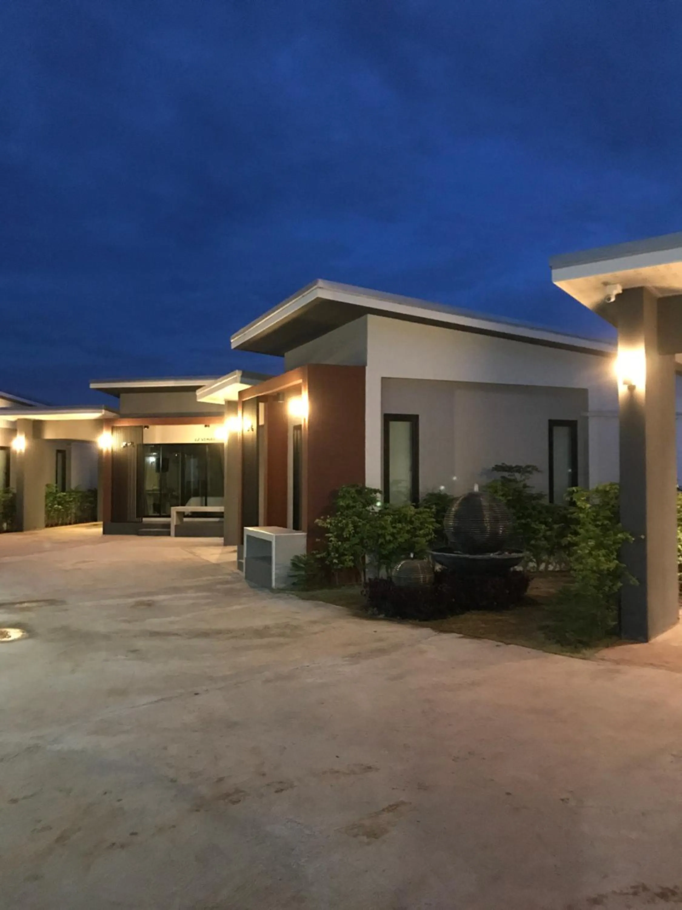 Night in Baan Le Vimaan