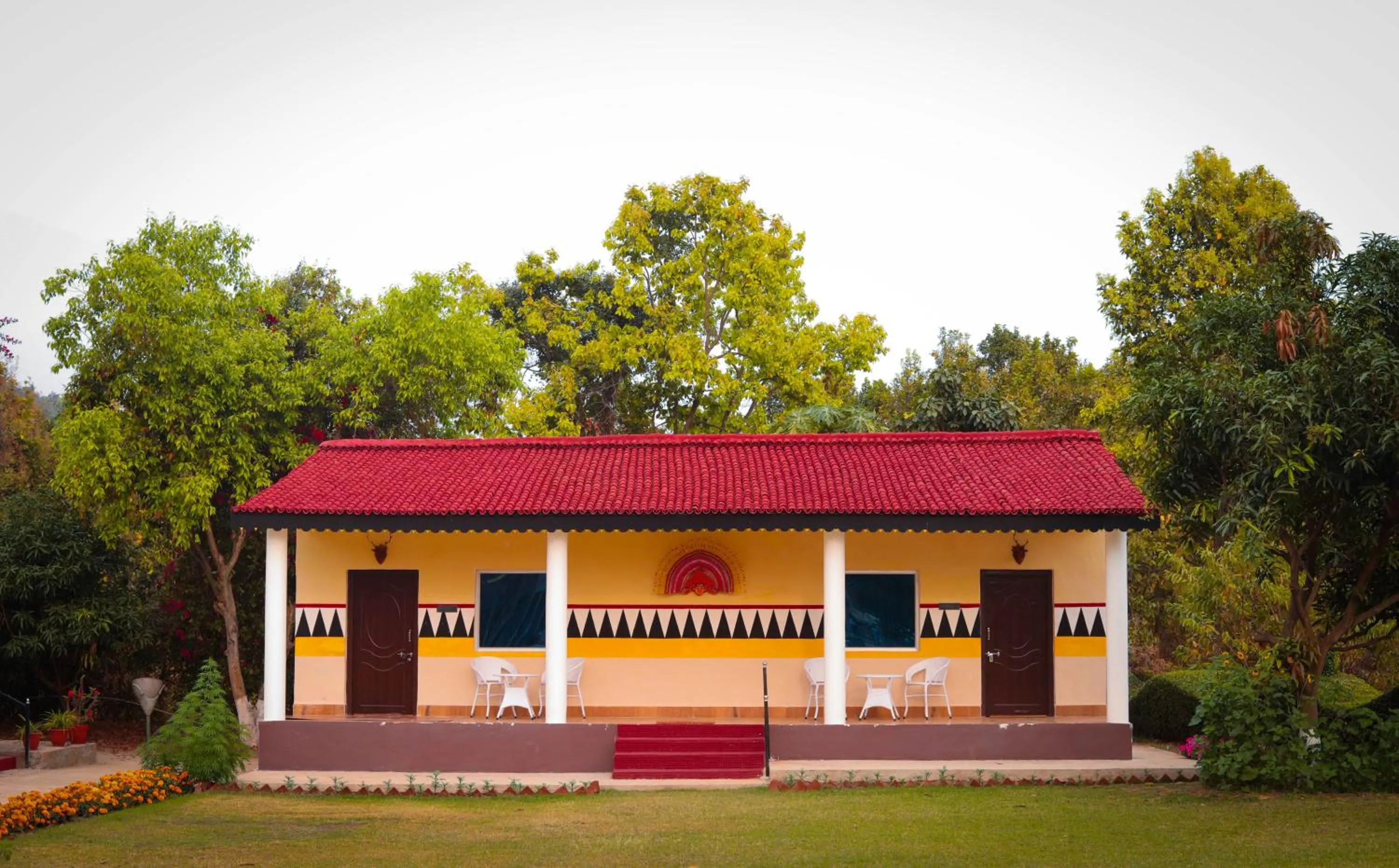 Property building in Eco Adventure Resorts Khhairabera