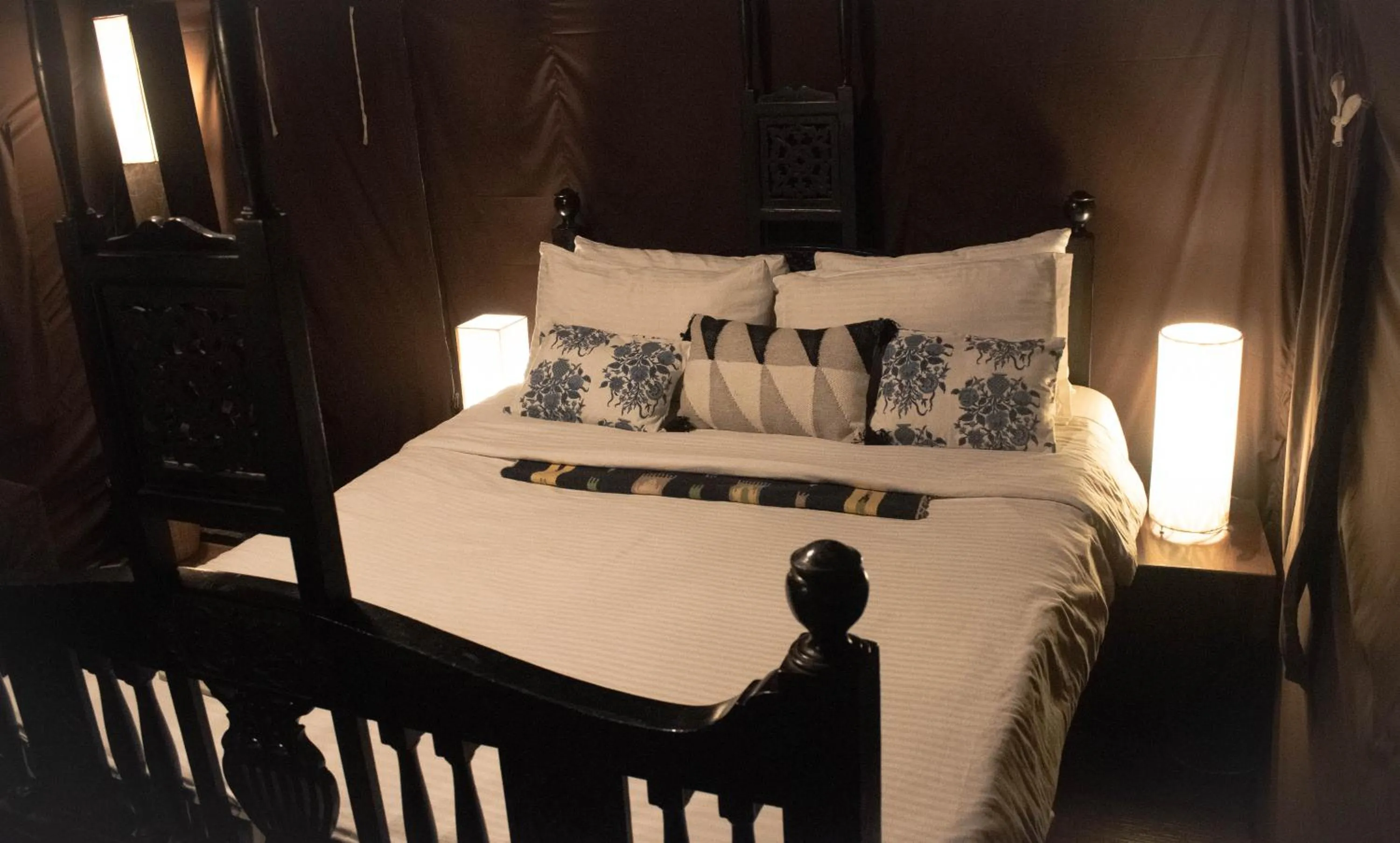 Bed in Eco Adventure Resorts Khhairabera