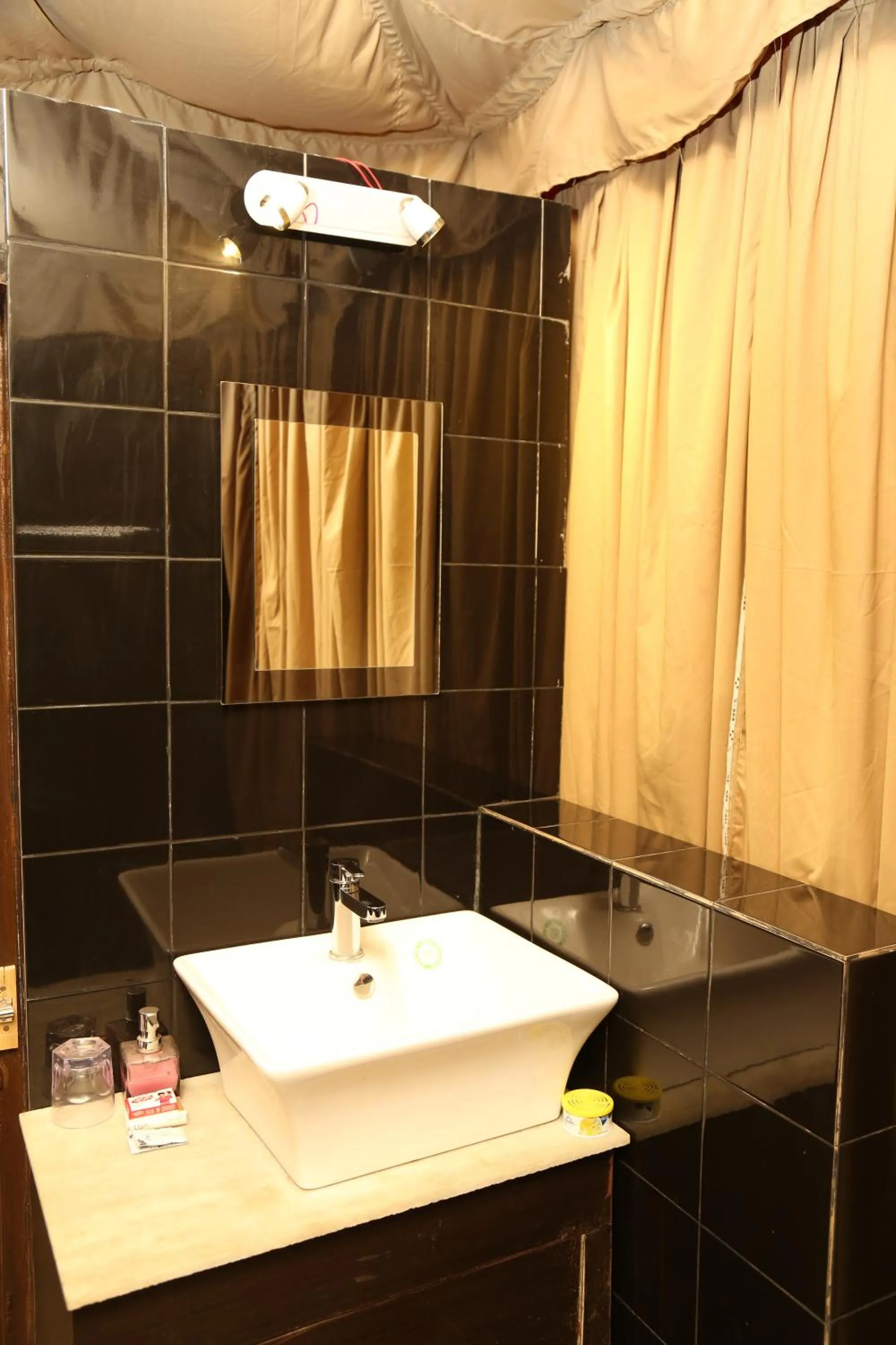 Toilet in Eco Adventure Resorts Khhairabera