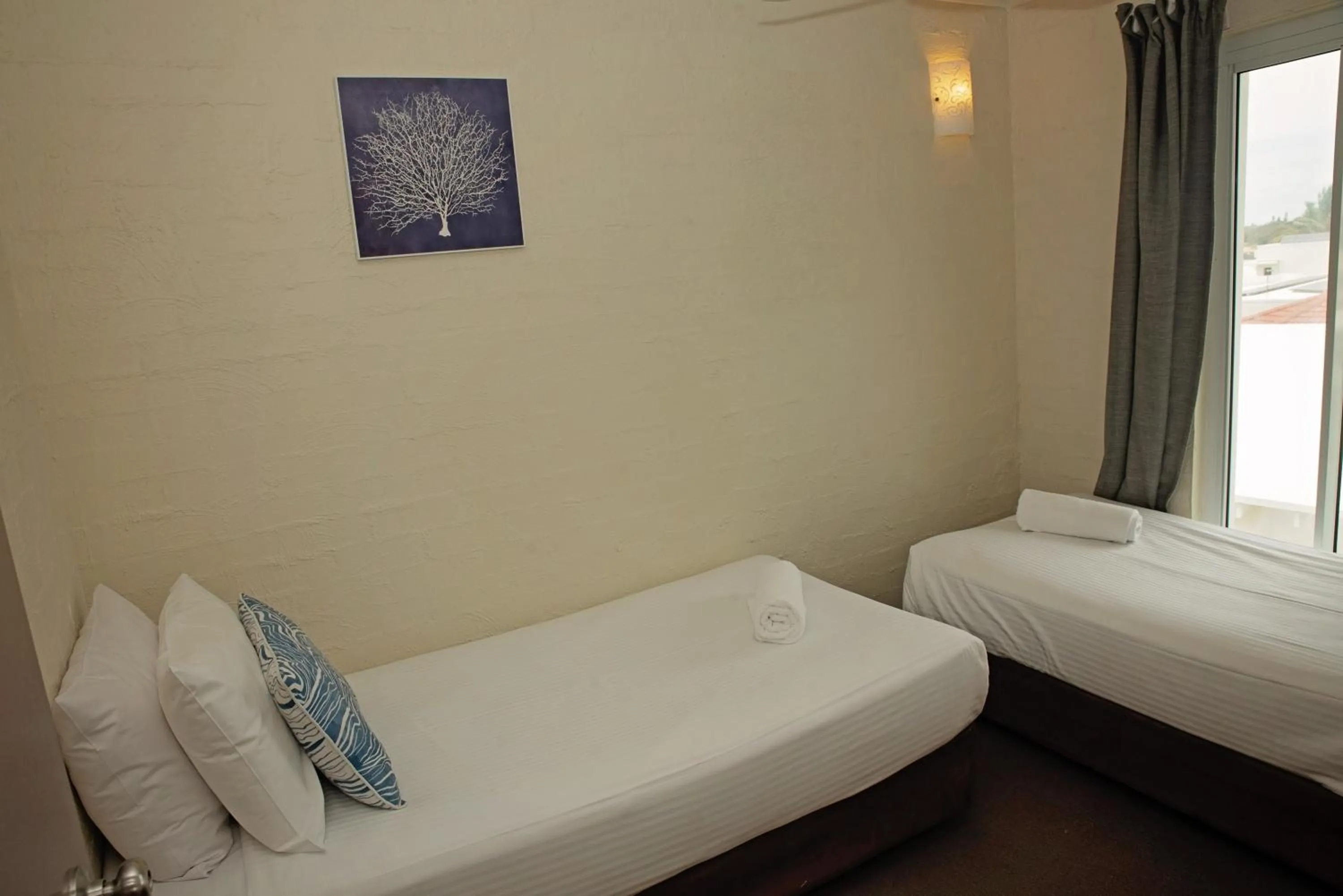 Bedroom, Bed in Don Pancho Beach Resort