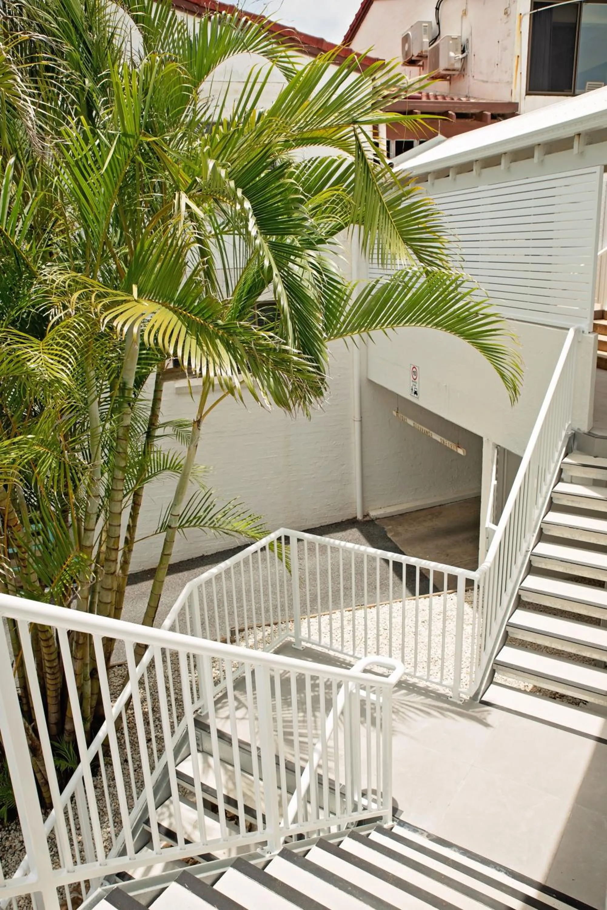 Parking in Don Pancho Beach Resort