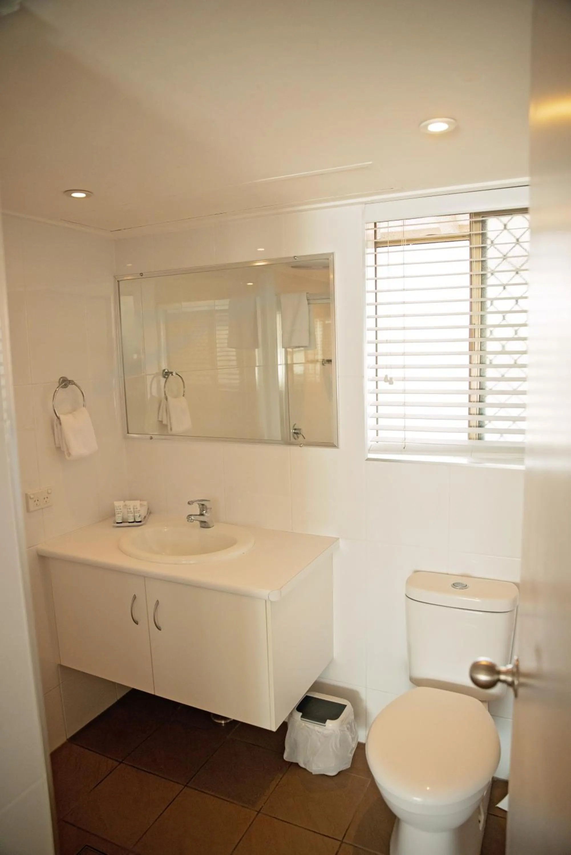 Shower in Don Pancho Beach Resort