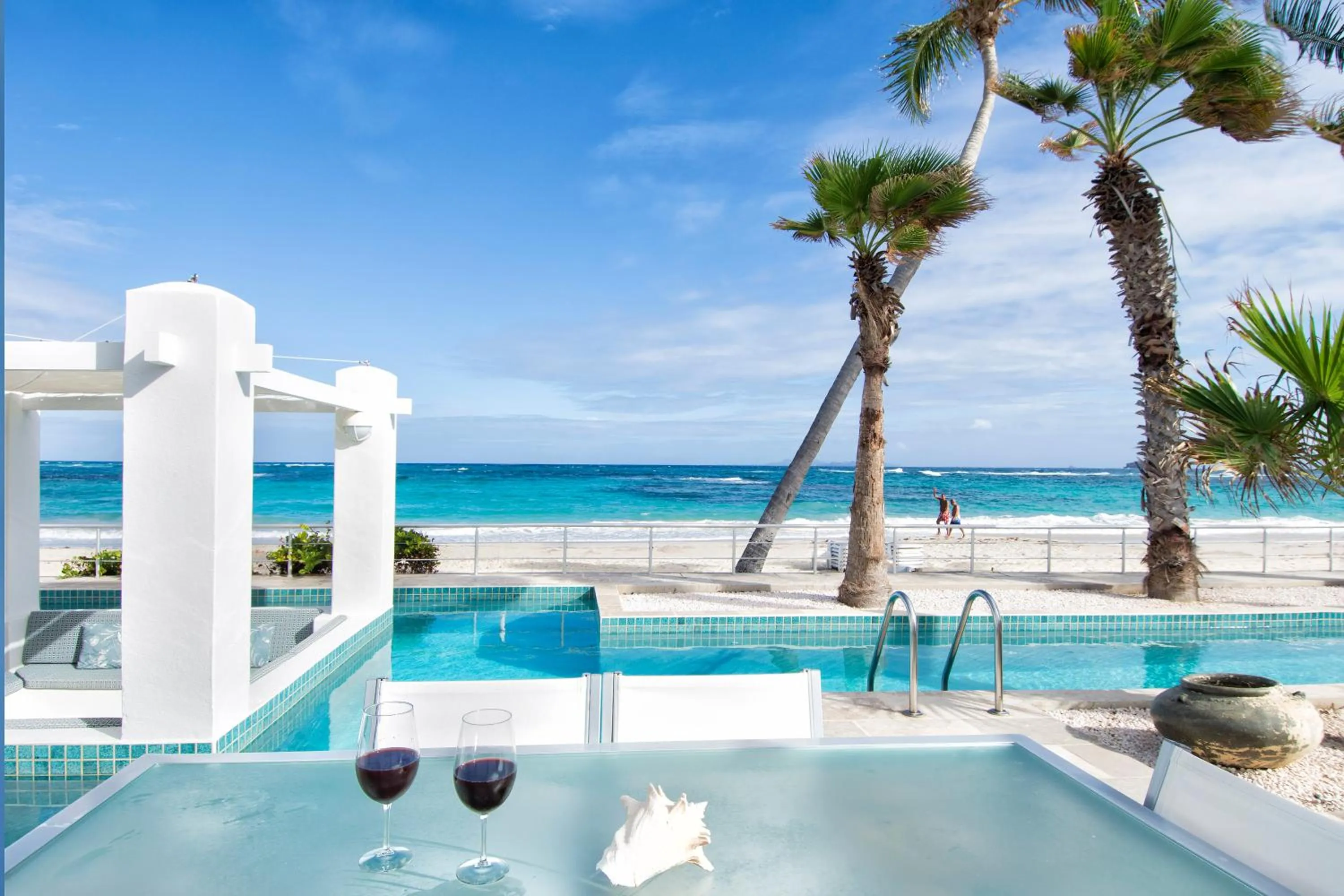 Pool view in Coral Beach Club Villas & Marina