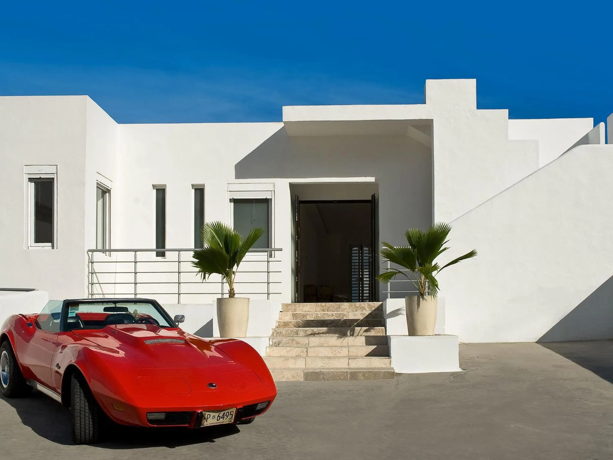 Facade/entrance in Coral Beach Club Villas & Marina