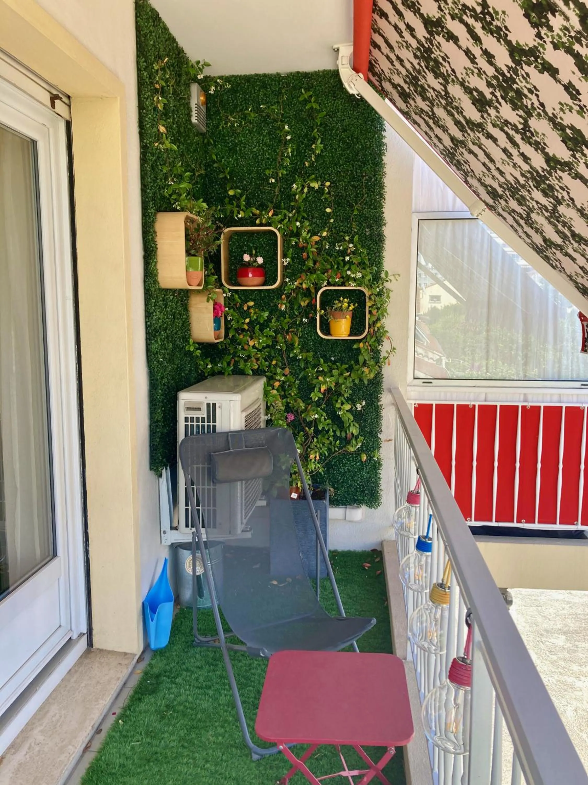 Balcony/Terrace in Cannes City B&B