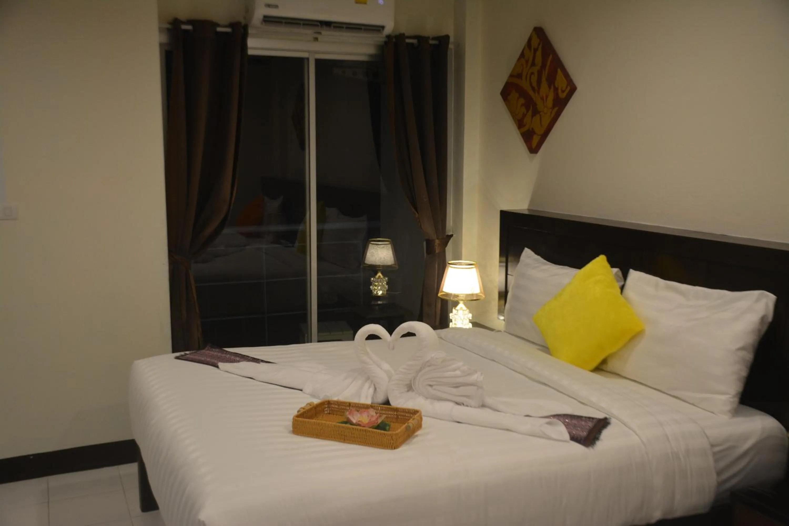 towels, Bed in Patong Moon Inn Residence