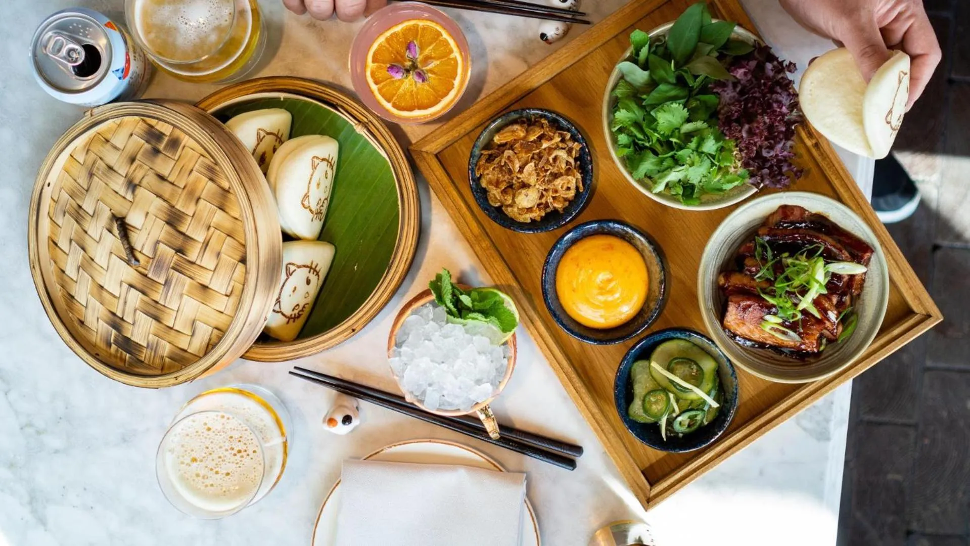 Restaurant/places to eat in Steam Hotel