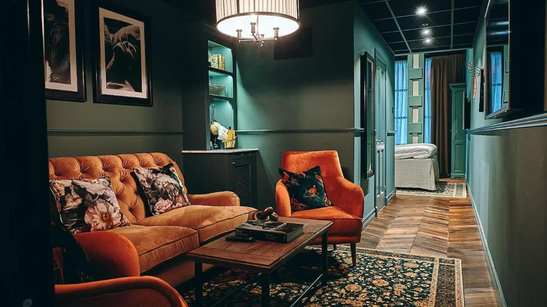 Deluxe Double Room with Lobby View in Steam Hotel Deluxe Double Room with Lobby View in Steam Hotel