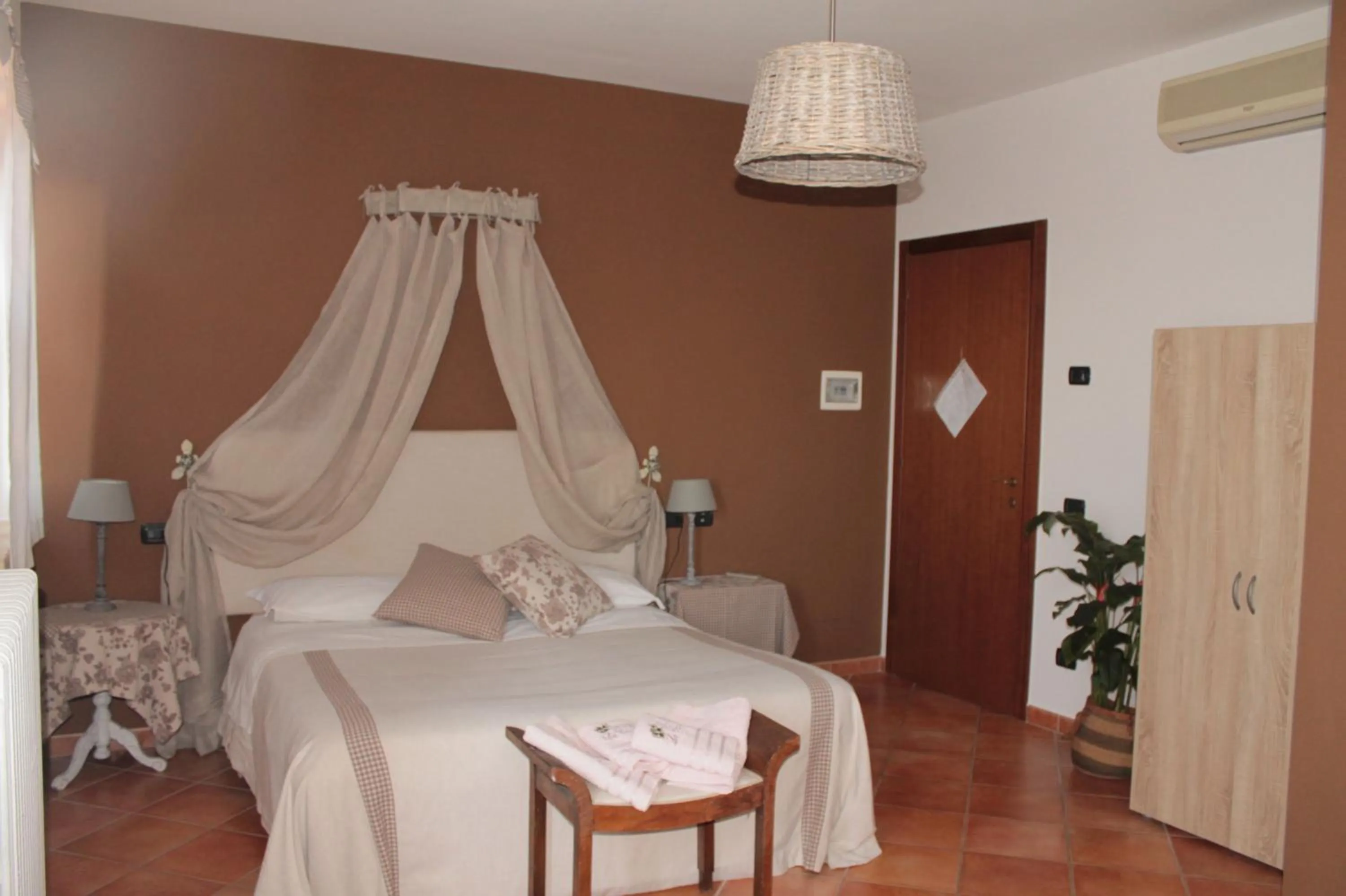 Photo of the whole room in Agriturismo B&B Le Casette sul Garda
