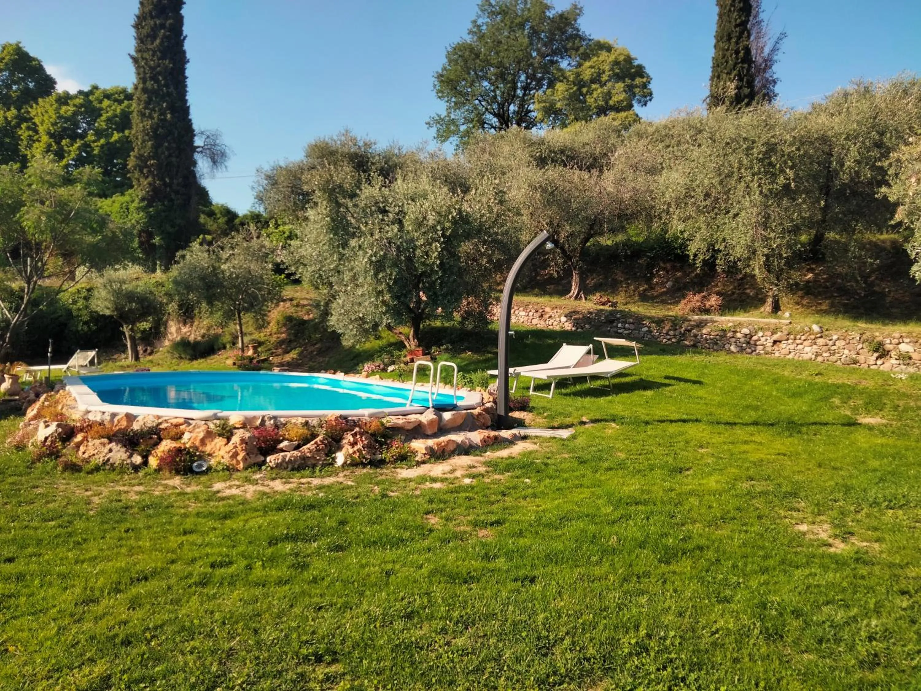 Swimming pool in Agriturismo B&B Le Casette sul Garda
