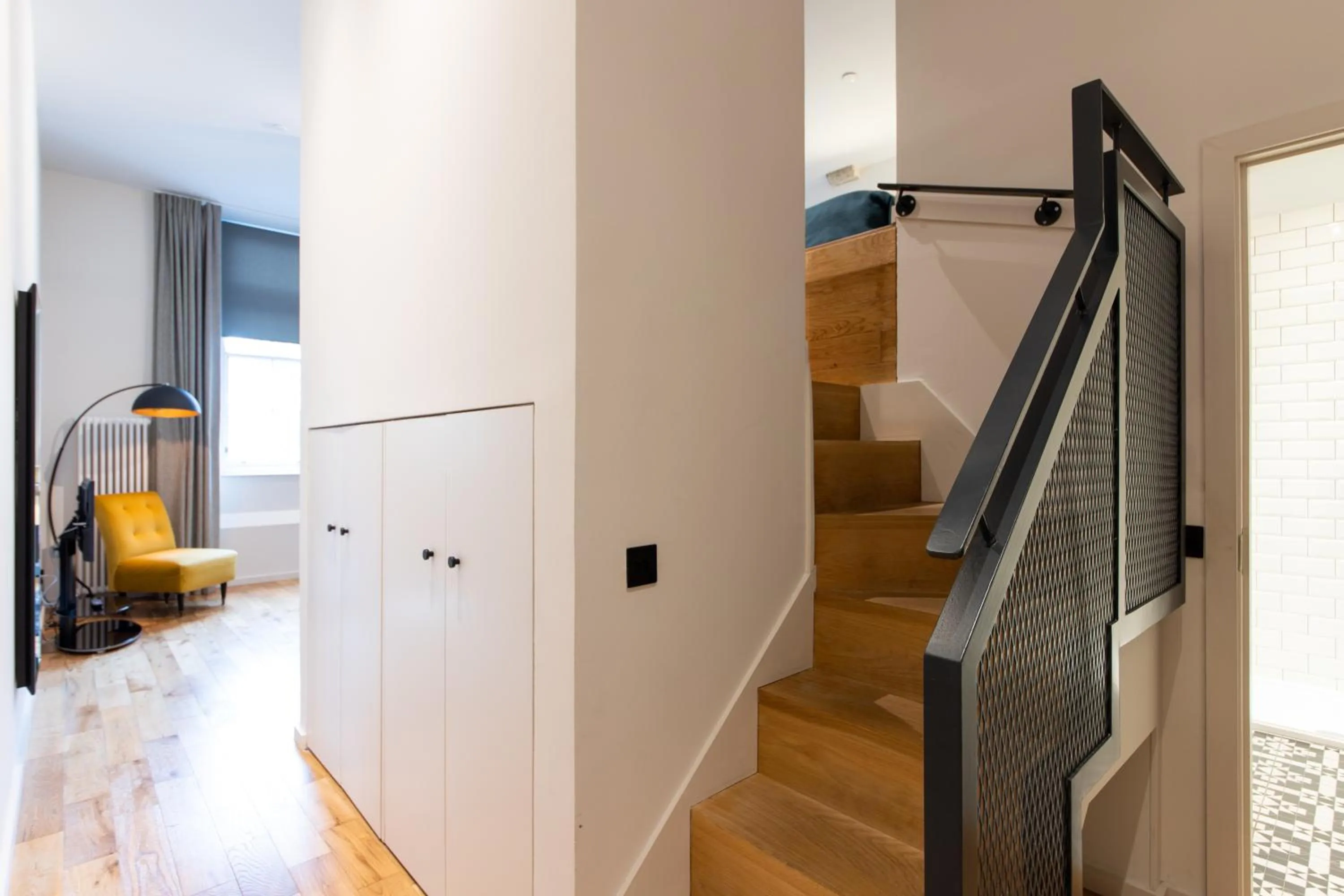 Photo of the whole room in Linton Collection - Blackfriars Lofts