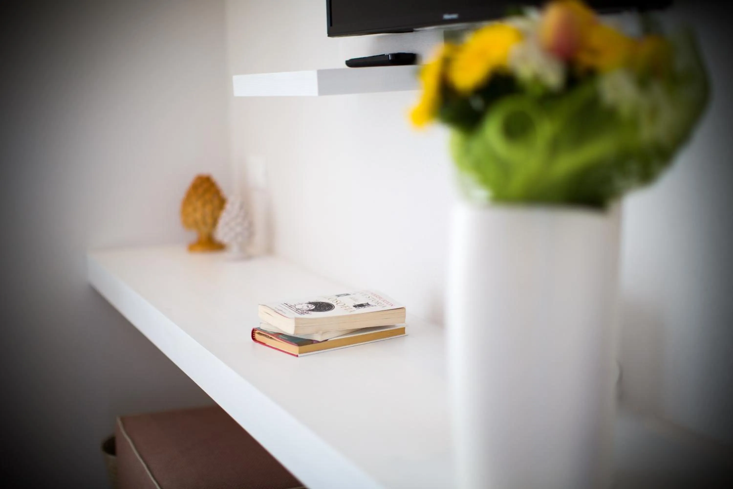 Decorative detail in MelRose Relais