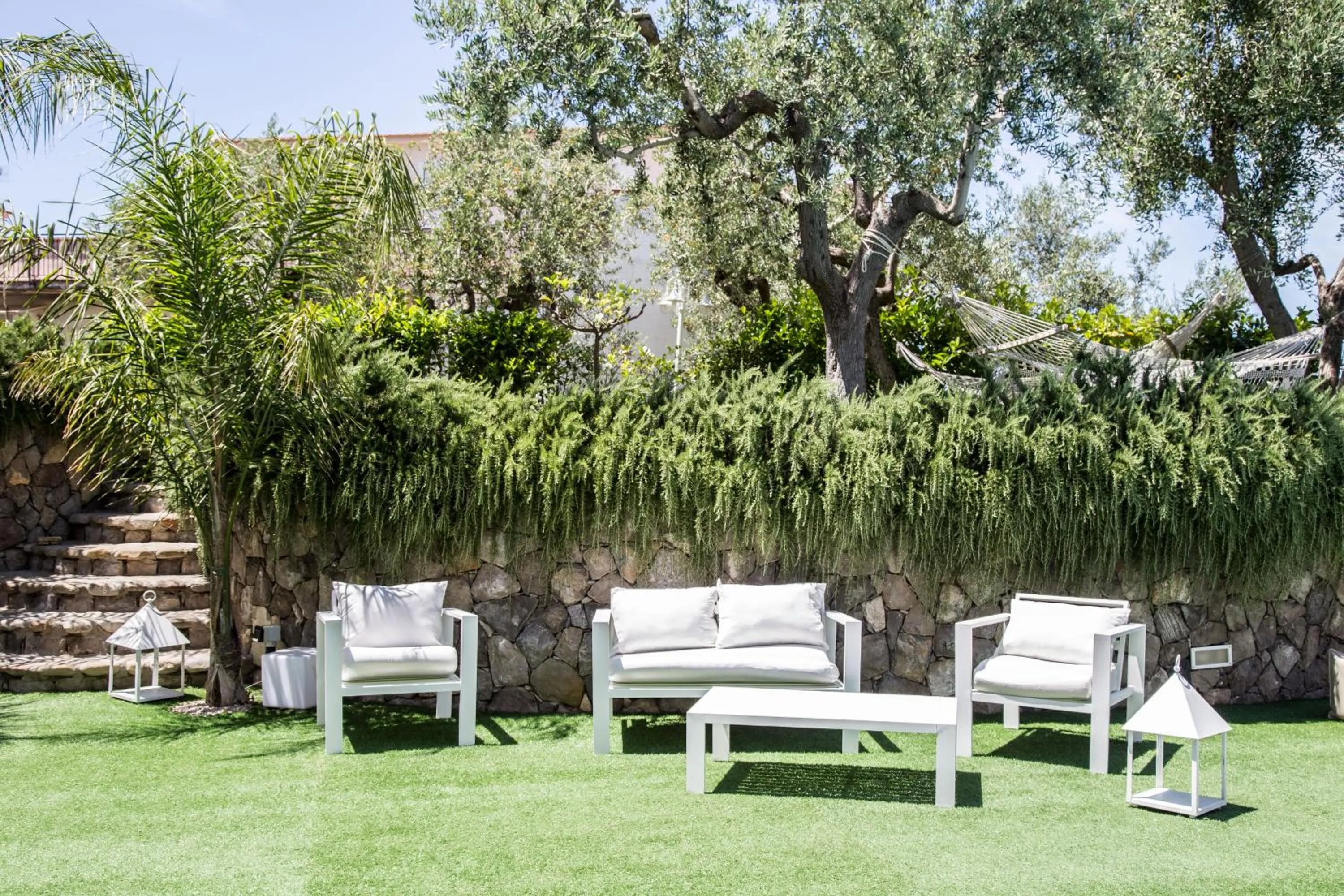 Garden in MelRose Relais