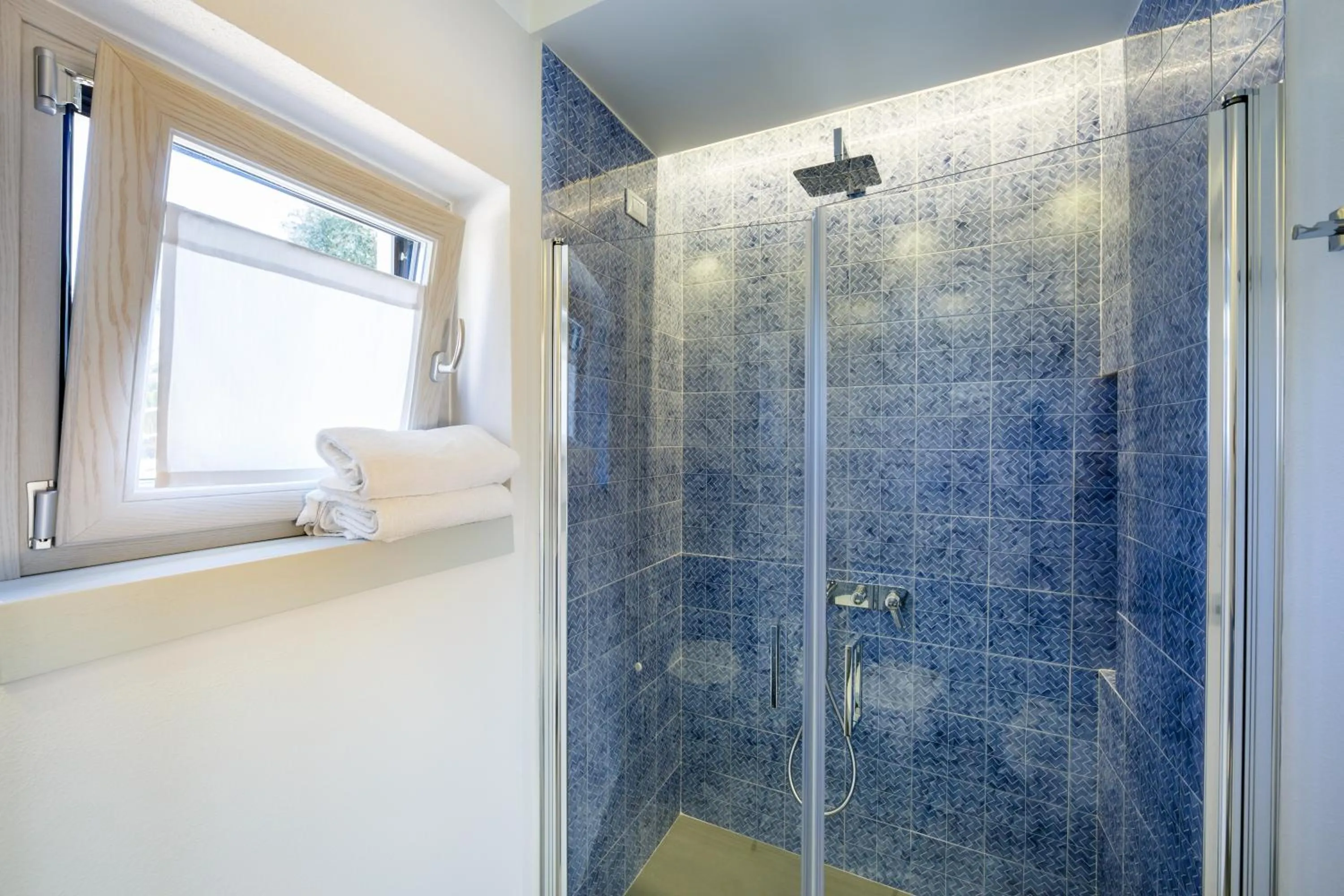 Shower in MelRose Relais