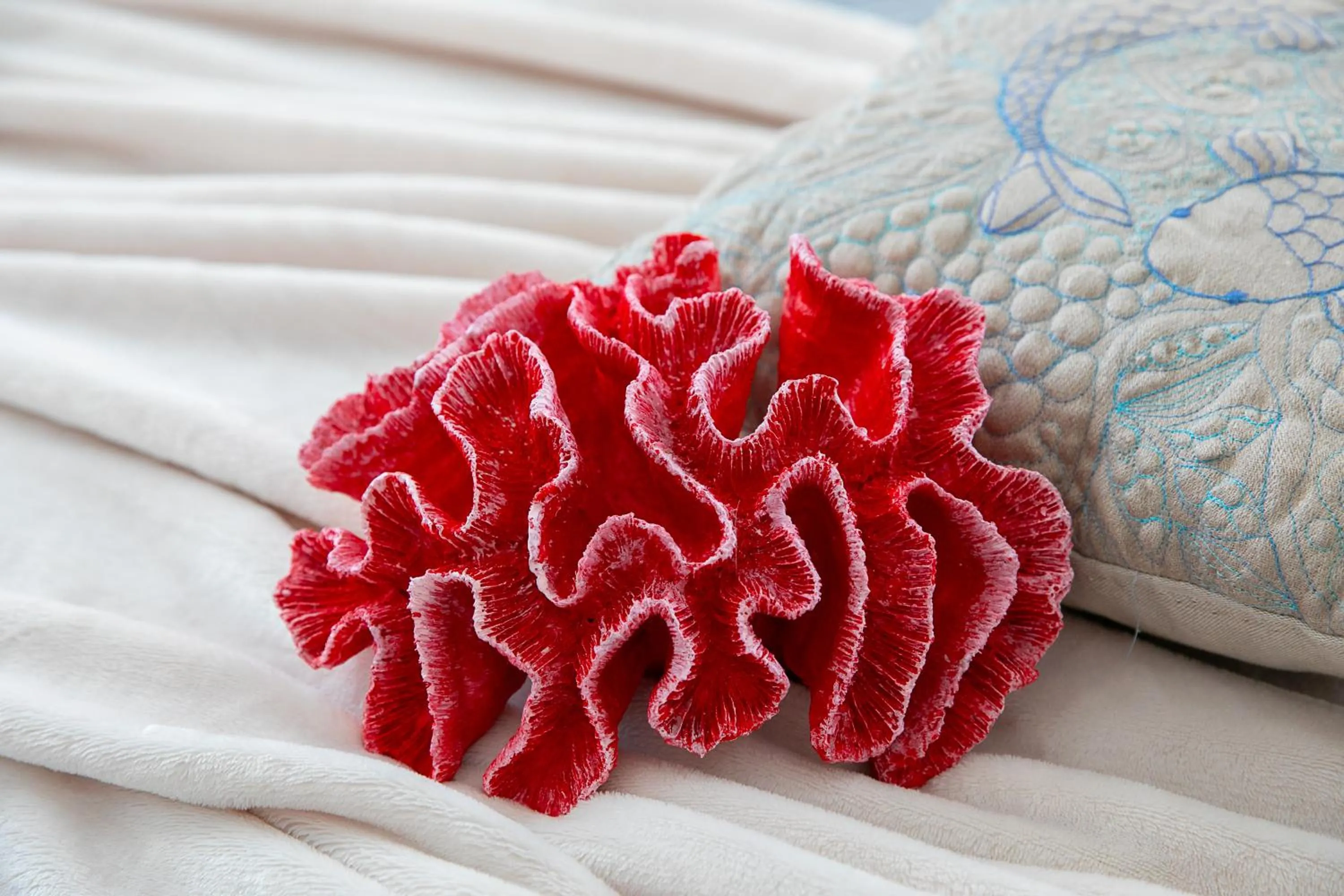 Decorative detail, Bed in Ciriga Sicily Glamping