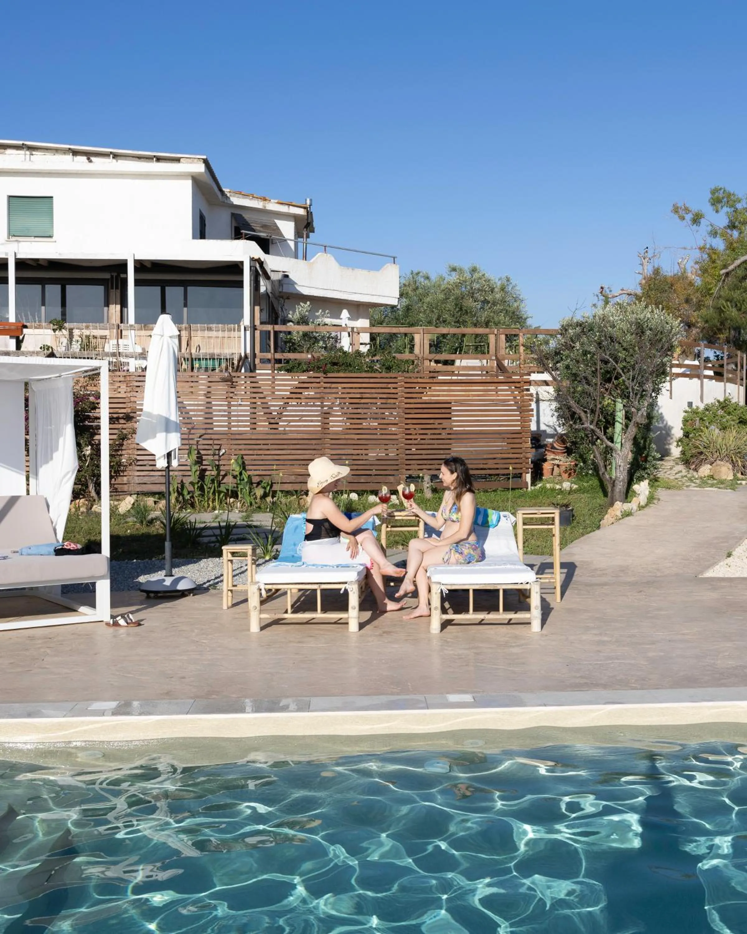 Swimming pool in Ciriga Sicily Glamping