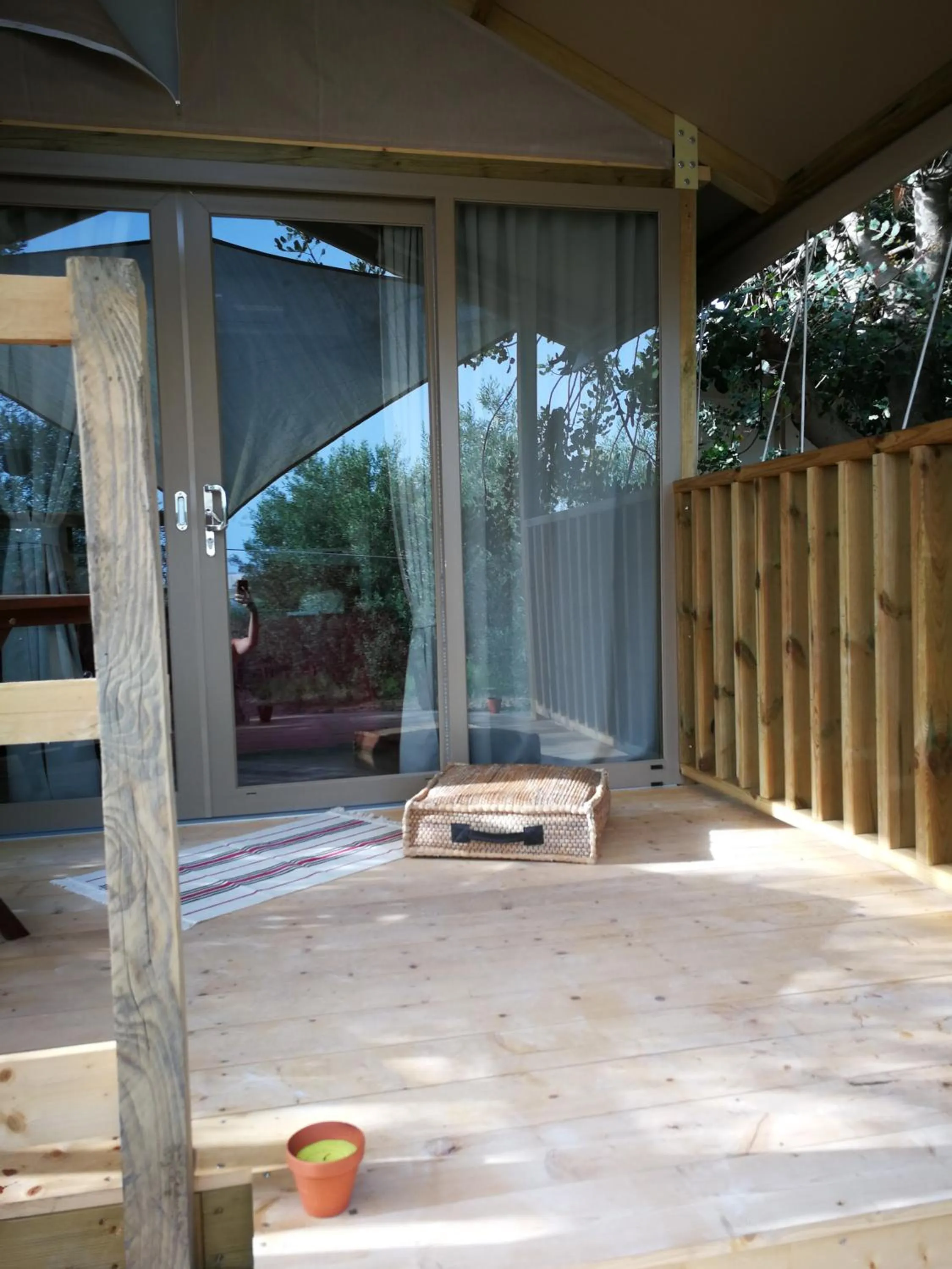 Patio in Ciriga Sicily Glamping