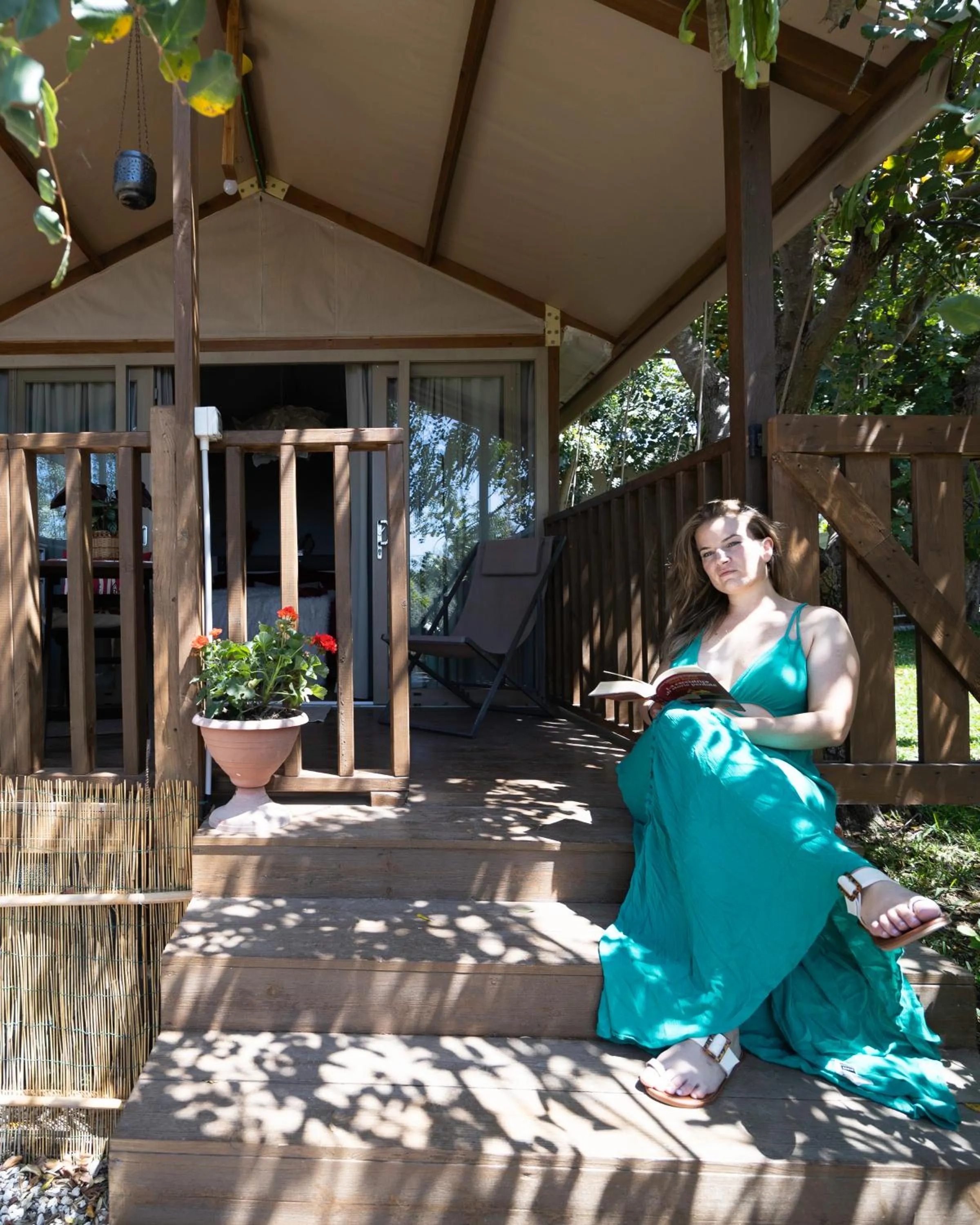 Patio in Ciriga Sicily Glamping