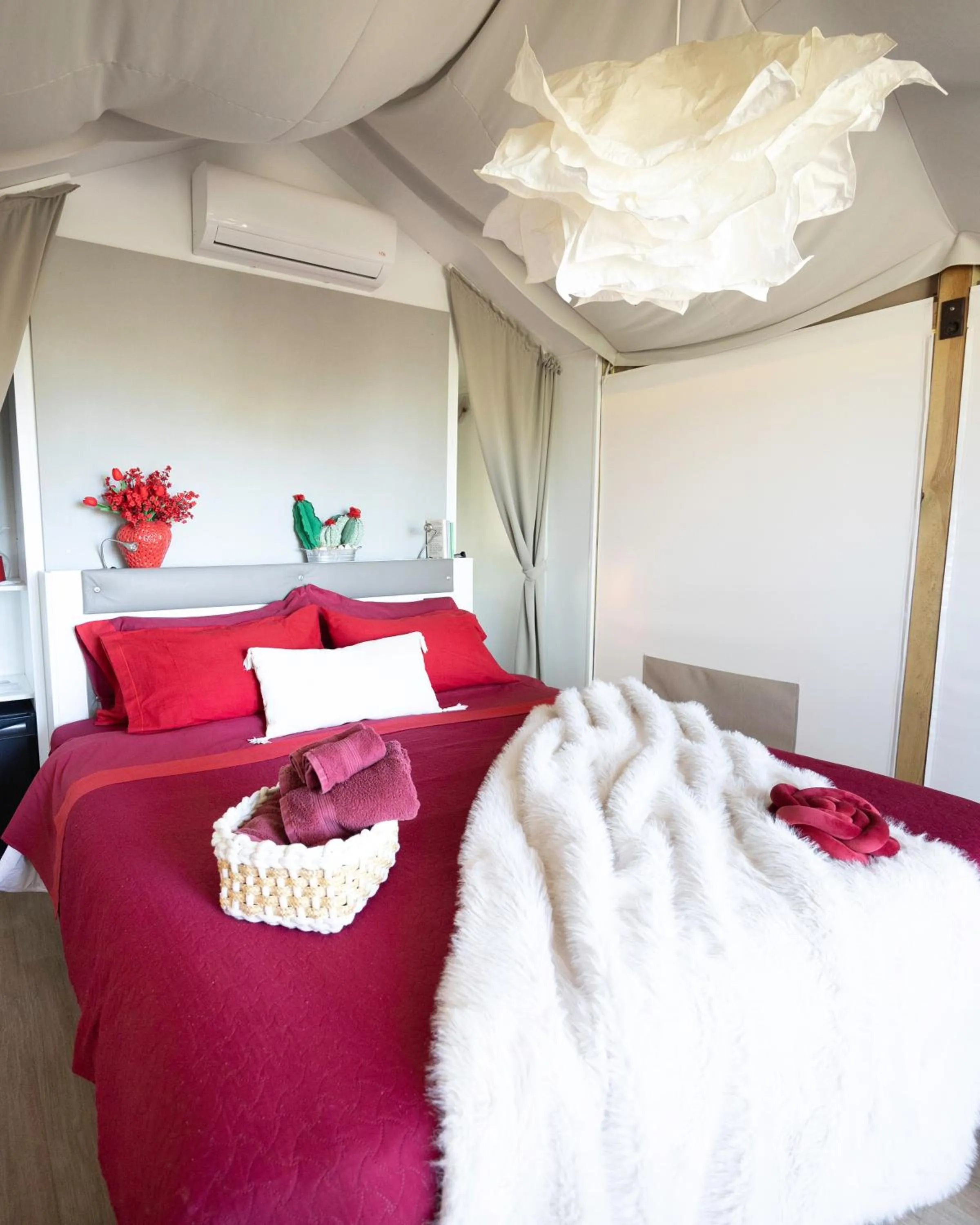 Bed in Ciriga Sicily Glamping