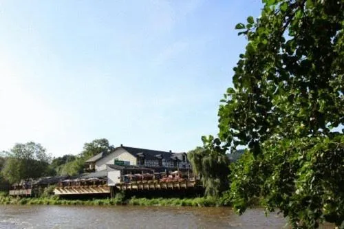 Facade/entrance in Hotel Val De La Cascade