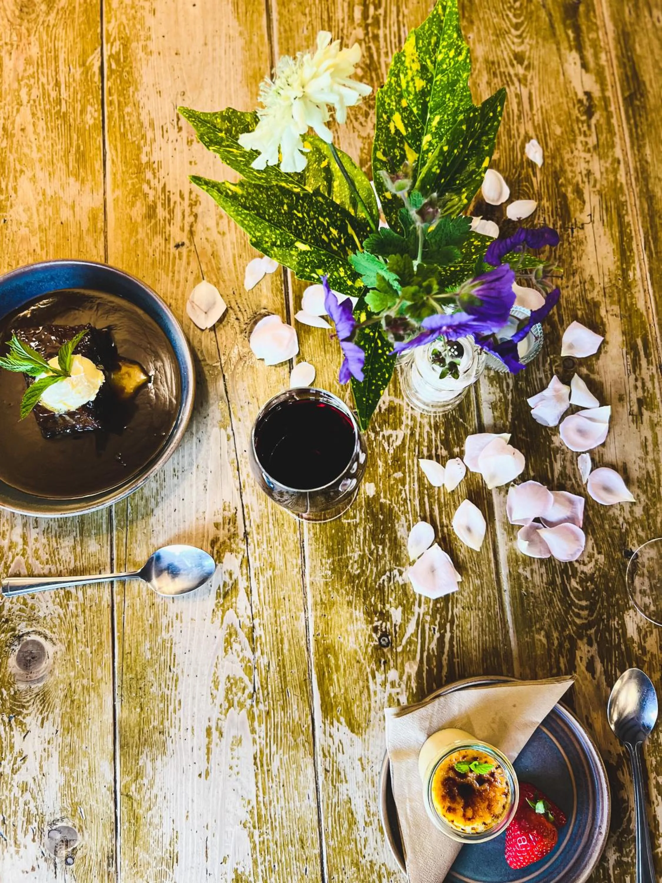 Food and drinks in The Crown Inn