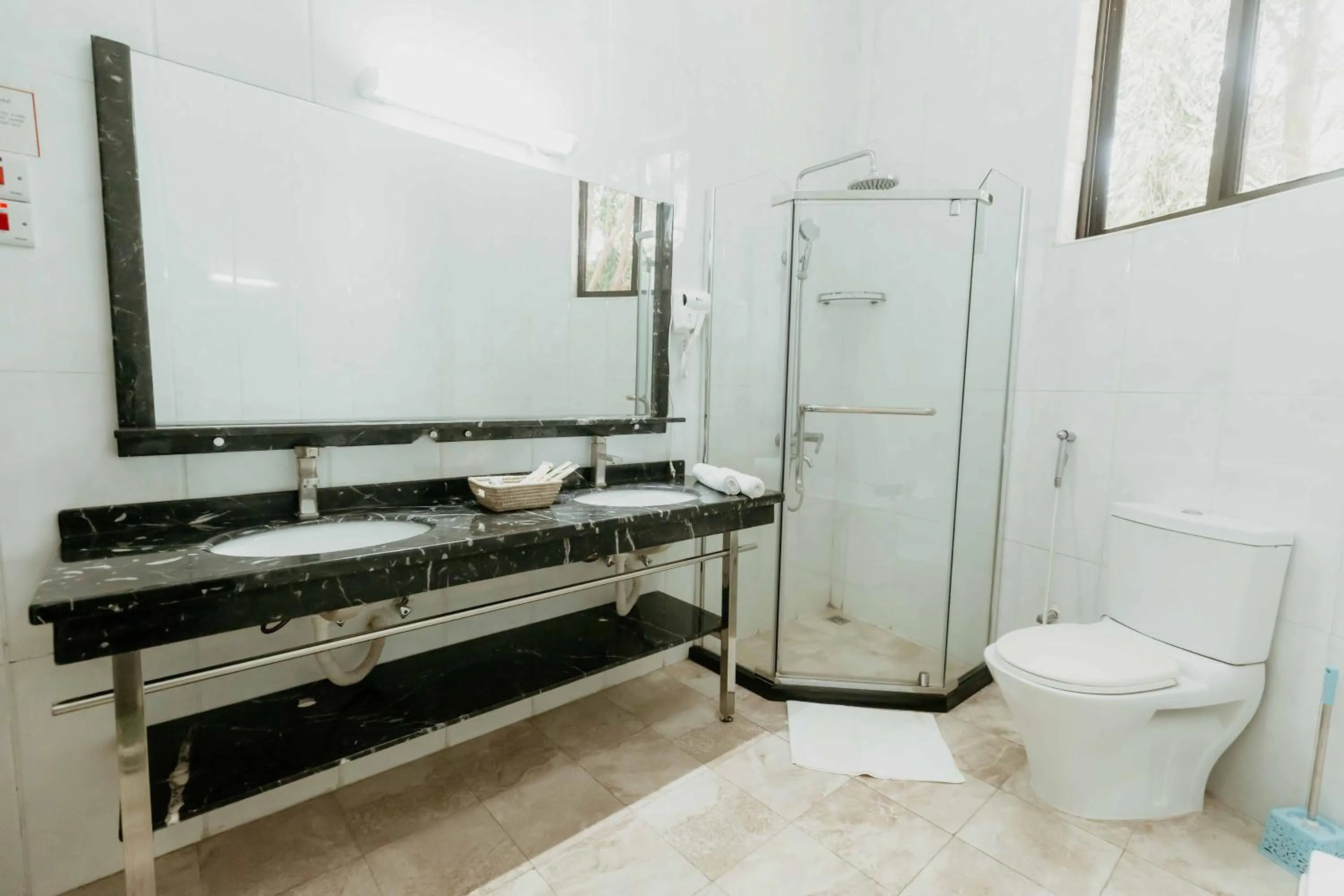 Bathroom in Panama Garden Resort