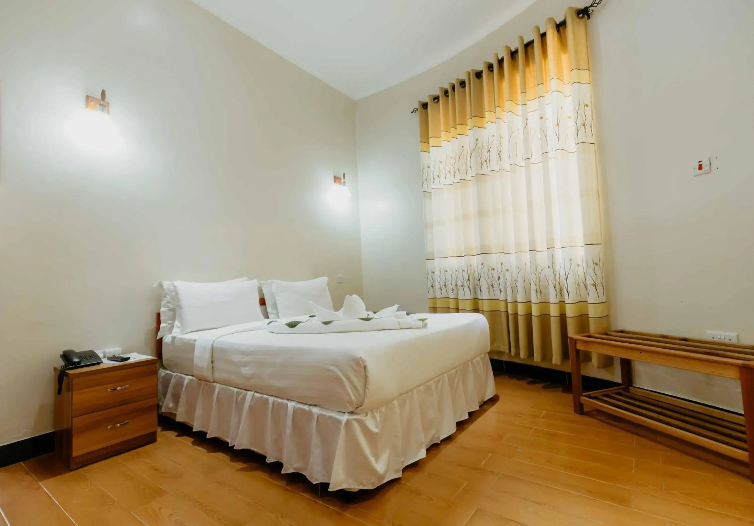 Deluxe Double Room - single occupancy in Panama Garden Resort Deluxe Double Room - single occupancy in Panama Garden Resort