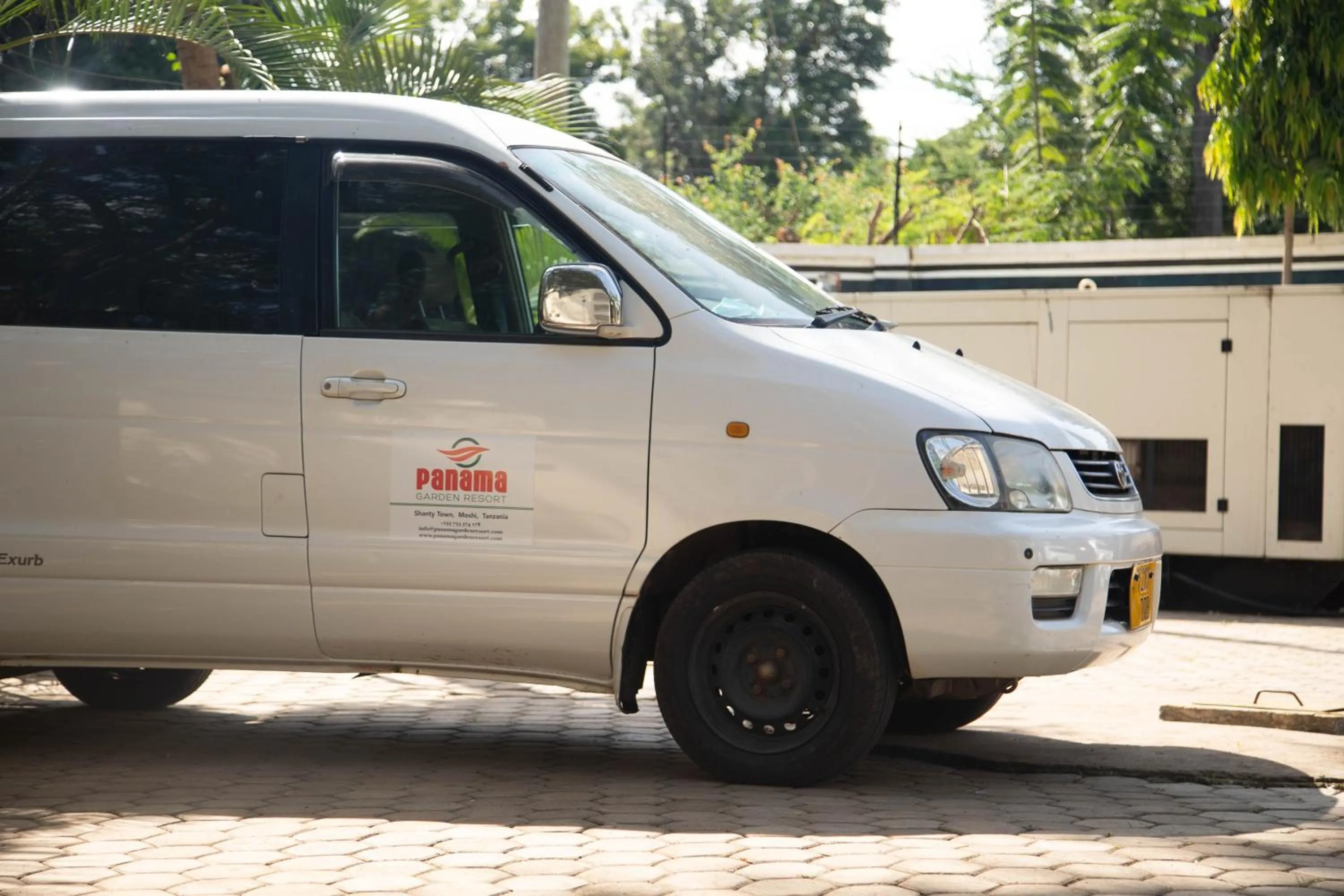 shuttle in Panama Garden Resort