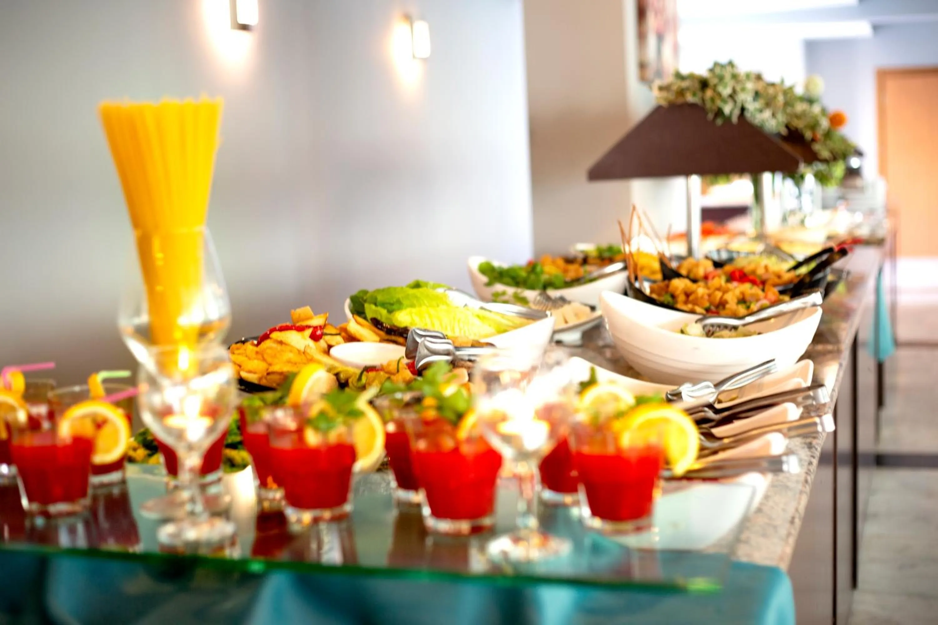 Food and drinks in Mert Seaside Hotel