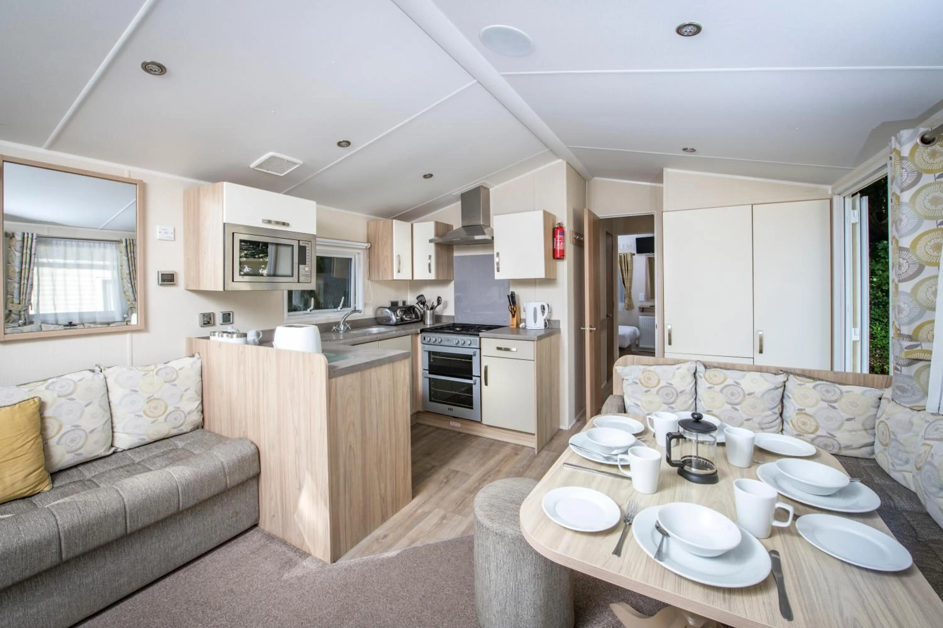 Kitchen or kitchenette in South Bay Holiday Park