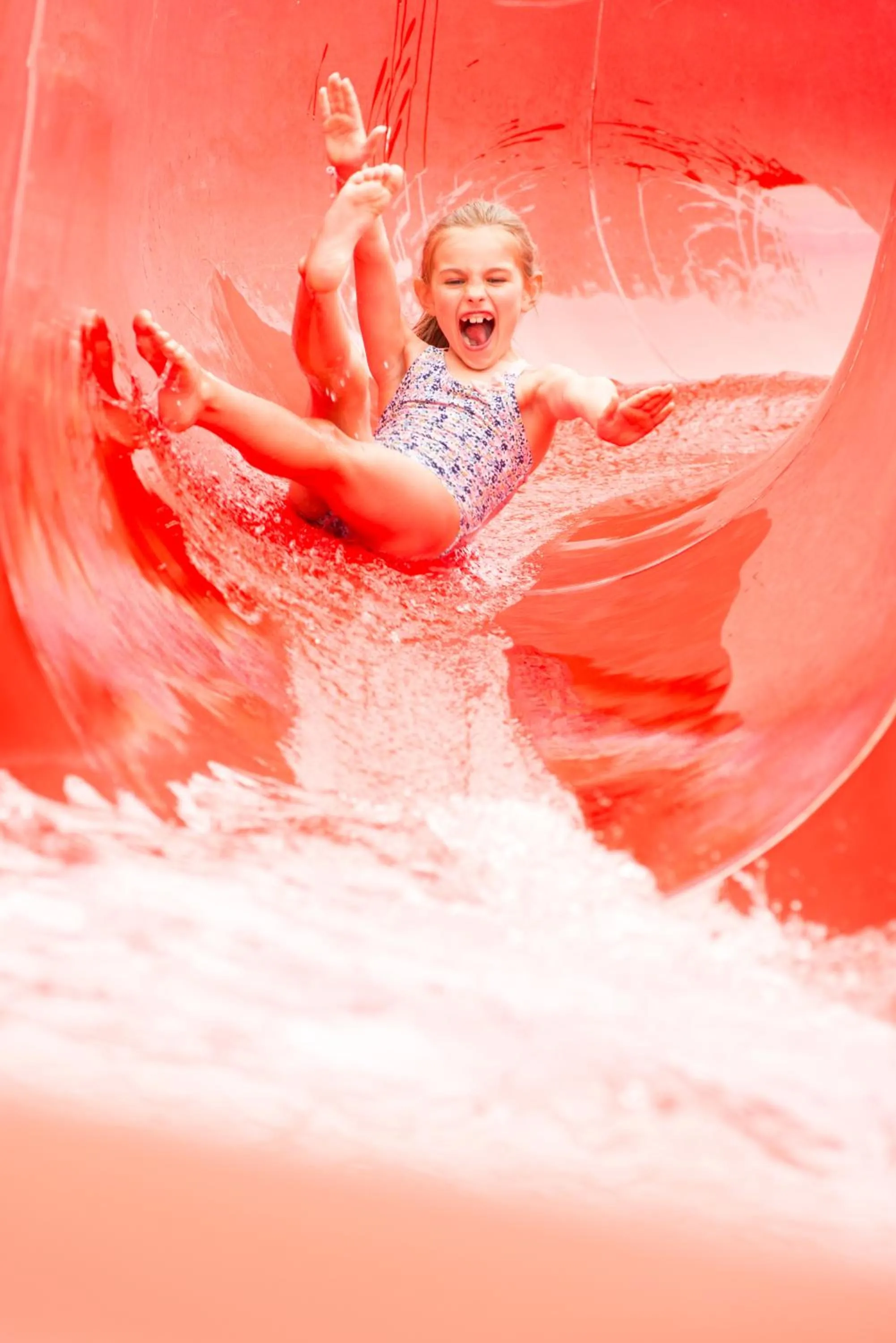 Swimming pool in South Bay Holiday Park