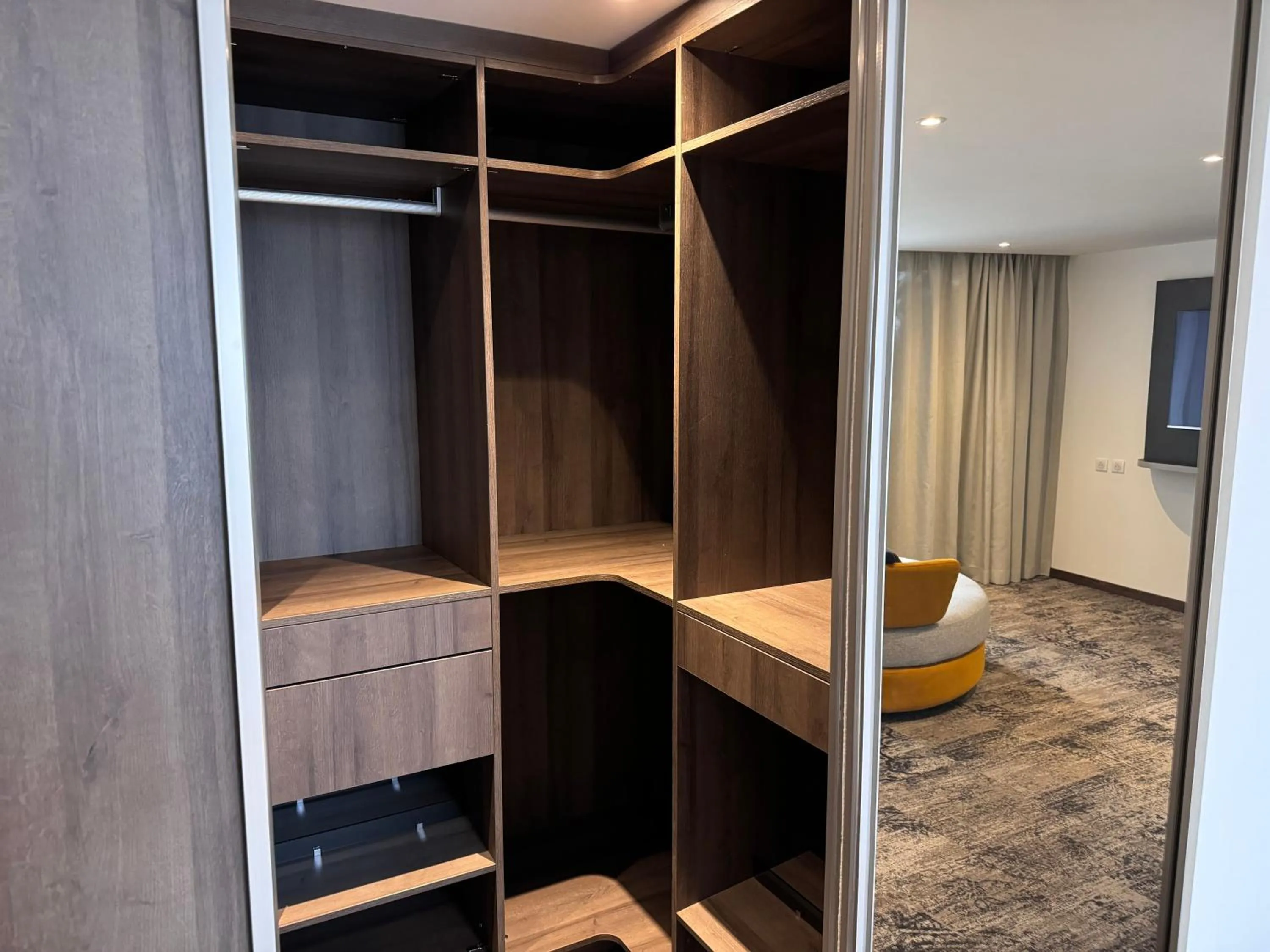 storage in Brit Hotel de Grignan Vichy