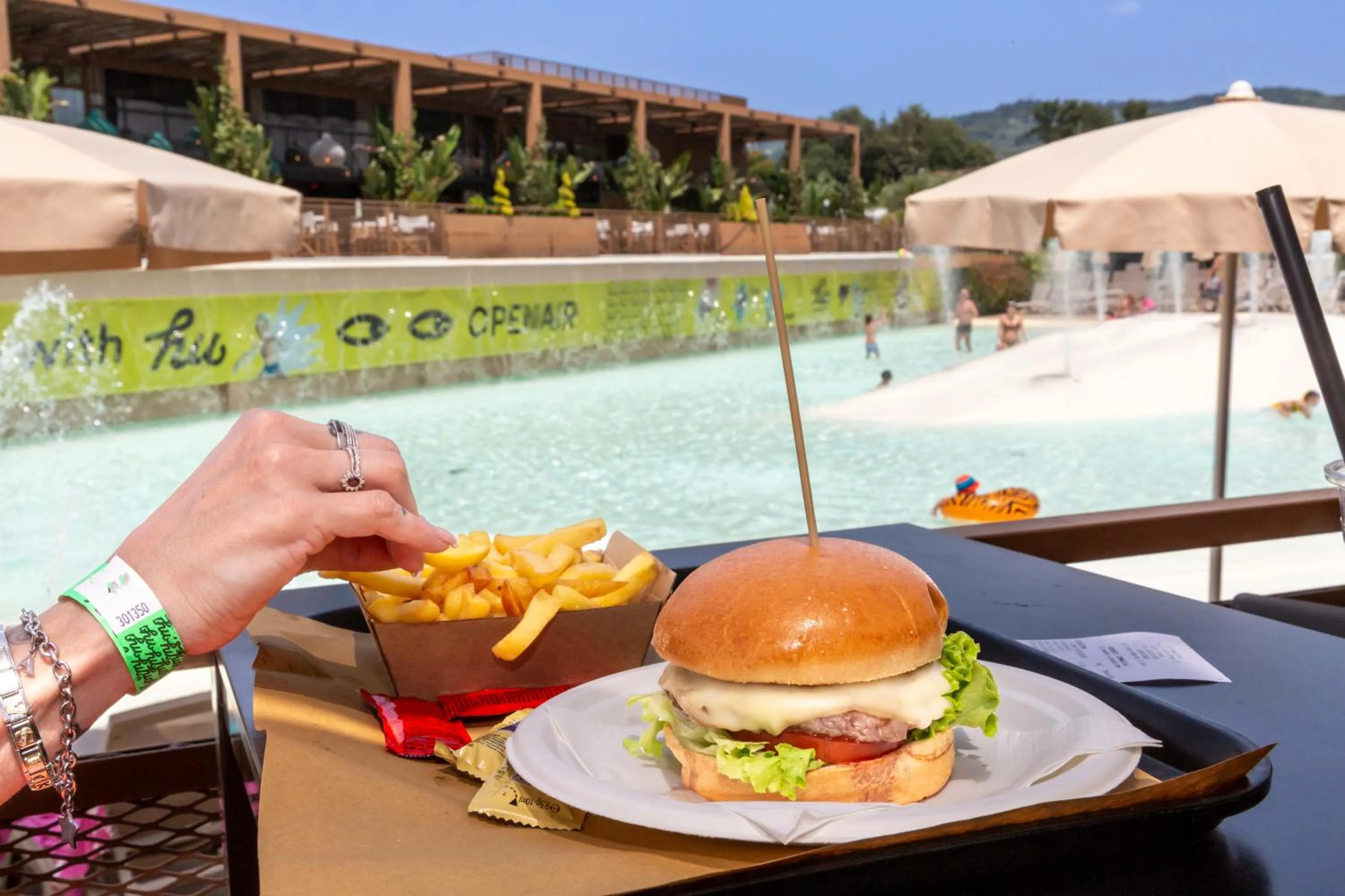 Restaurant/places to eat in hu Firenze Camping in Town