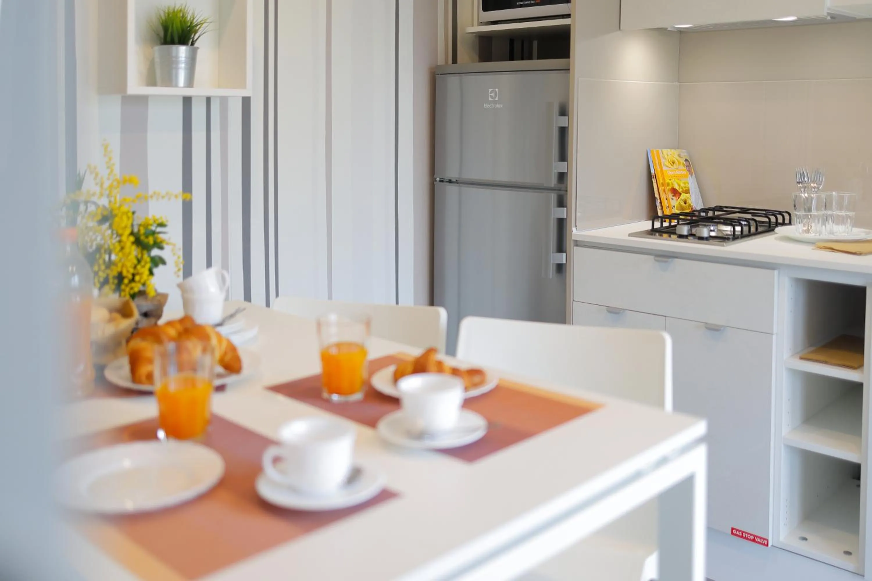 Dining area in hu Firenze Camping in Town