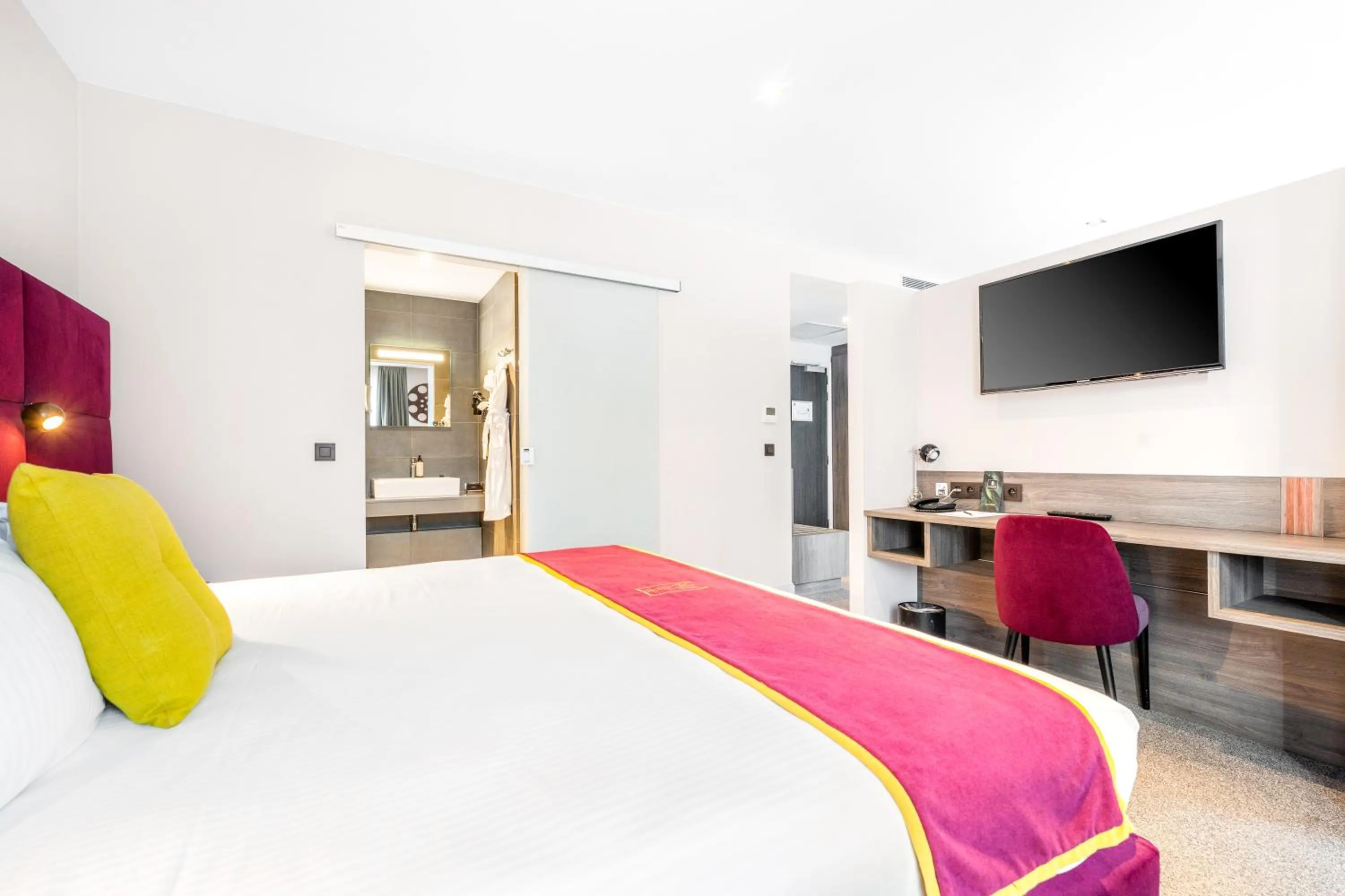 Bed in Marivaux Hotel